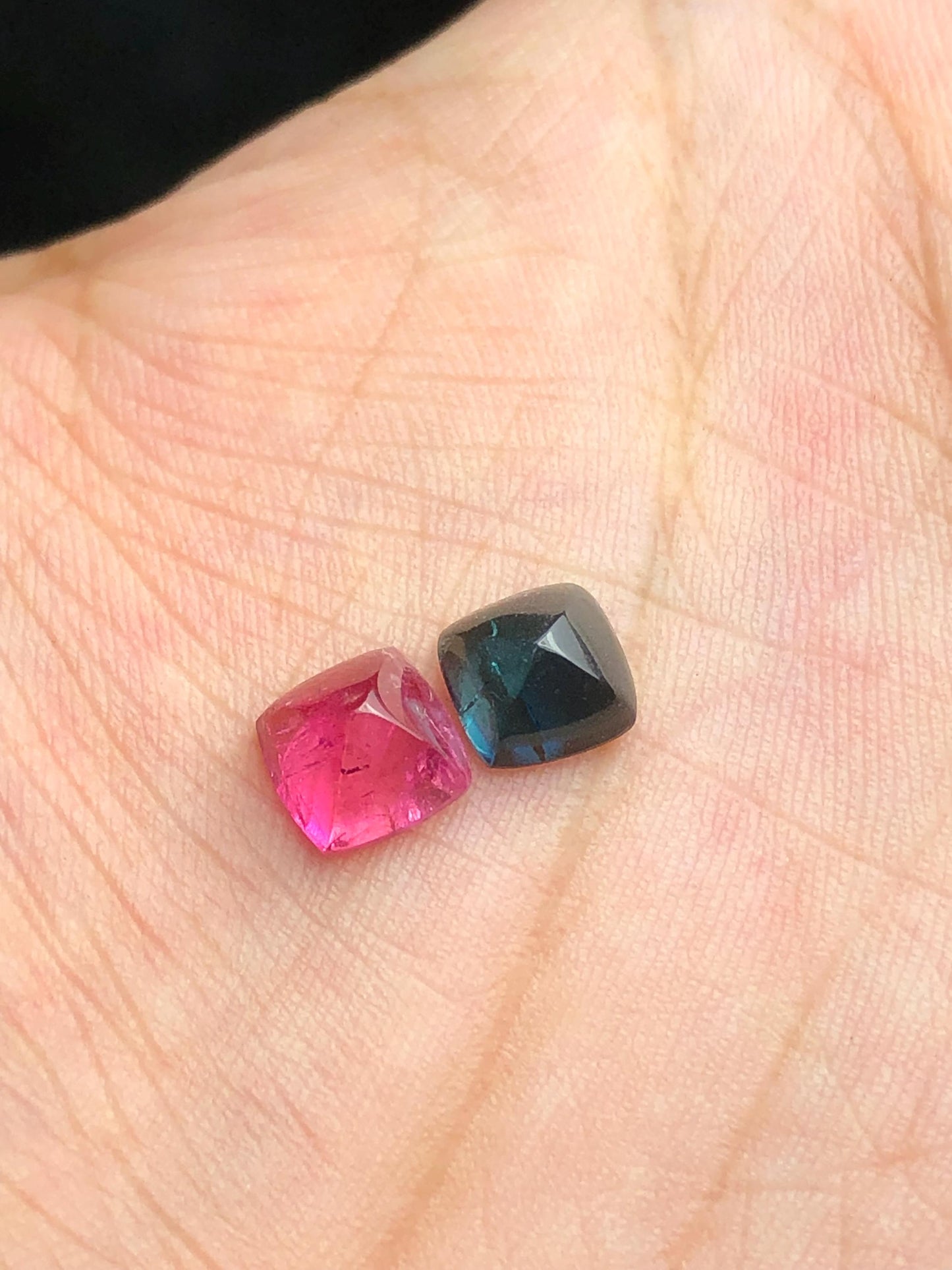 2.50 ct blue and pink tourmaline cabochon