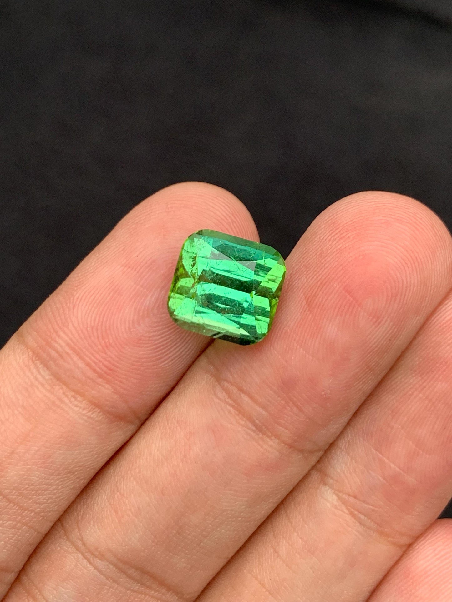 7.20 ct mint green tourmaline faceted 11*10*8mm