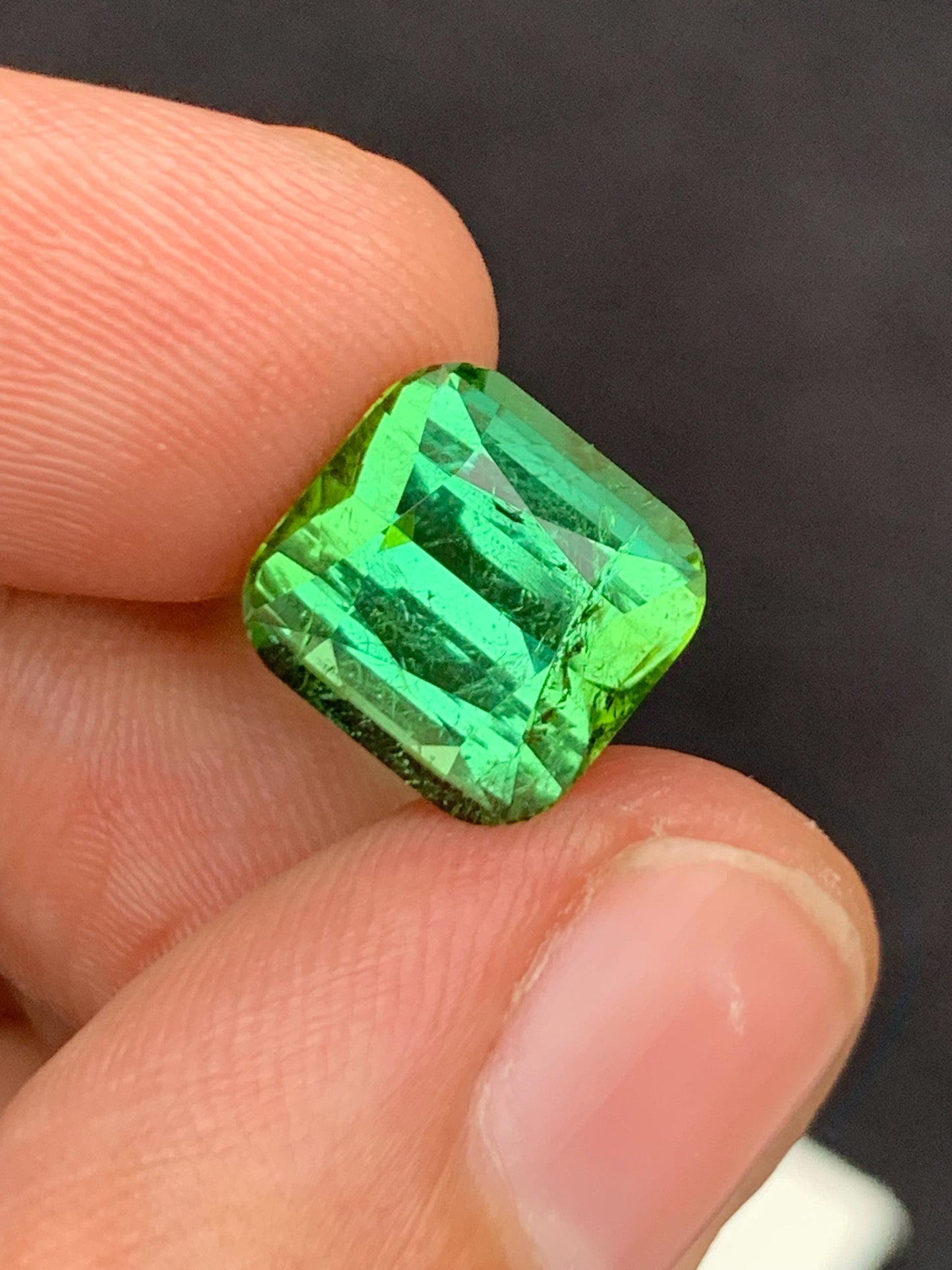 7.20 ct mint green tourmaline faceted 11*10*8mm