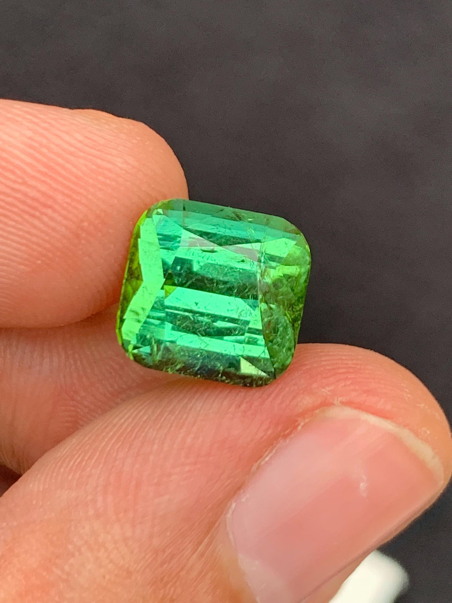 7.20 ct mint green tourmaline faceted 11*10*8mm