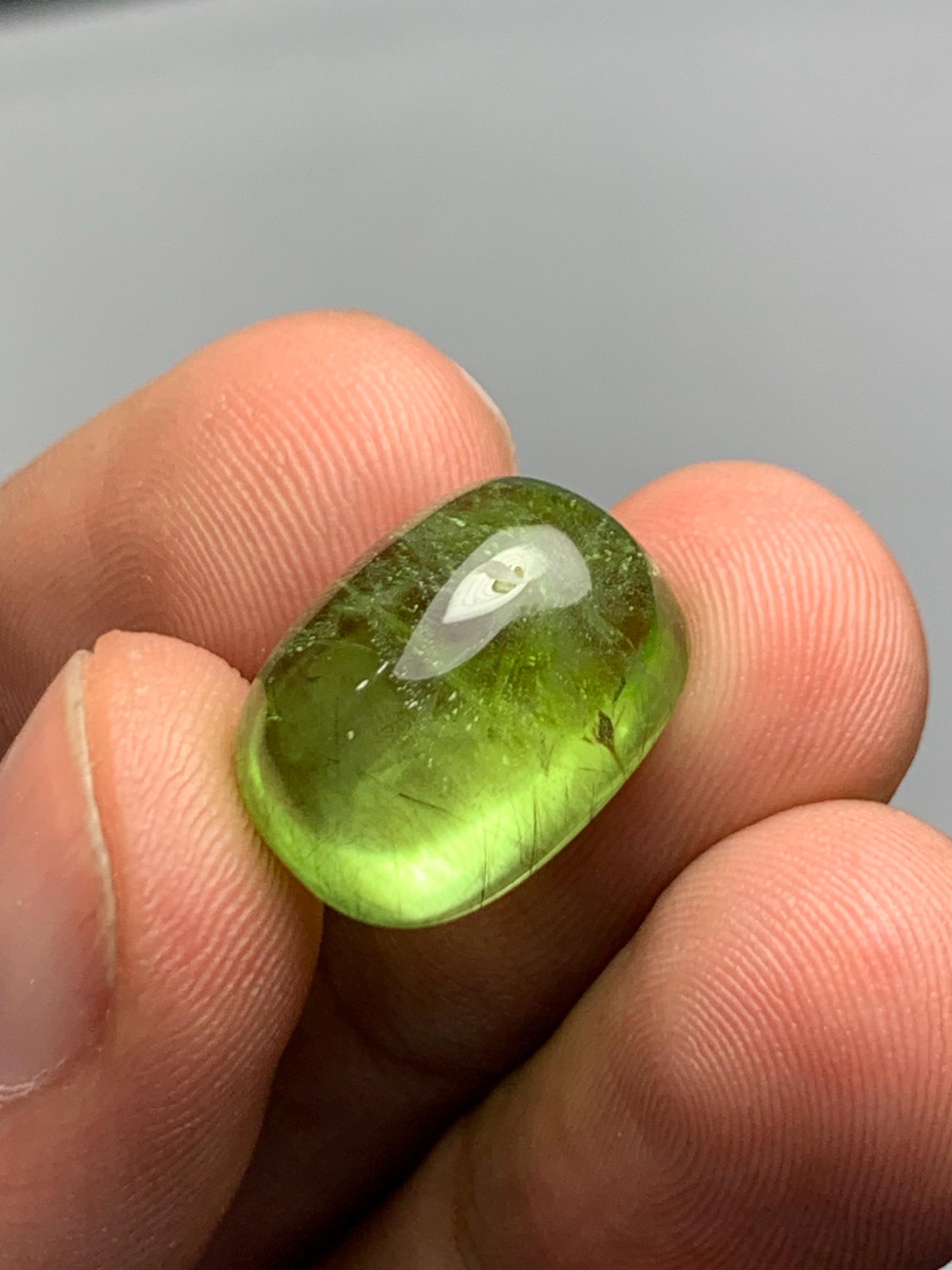 16 ct peridot cabochon 16*12*9mm