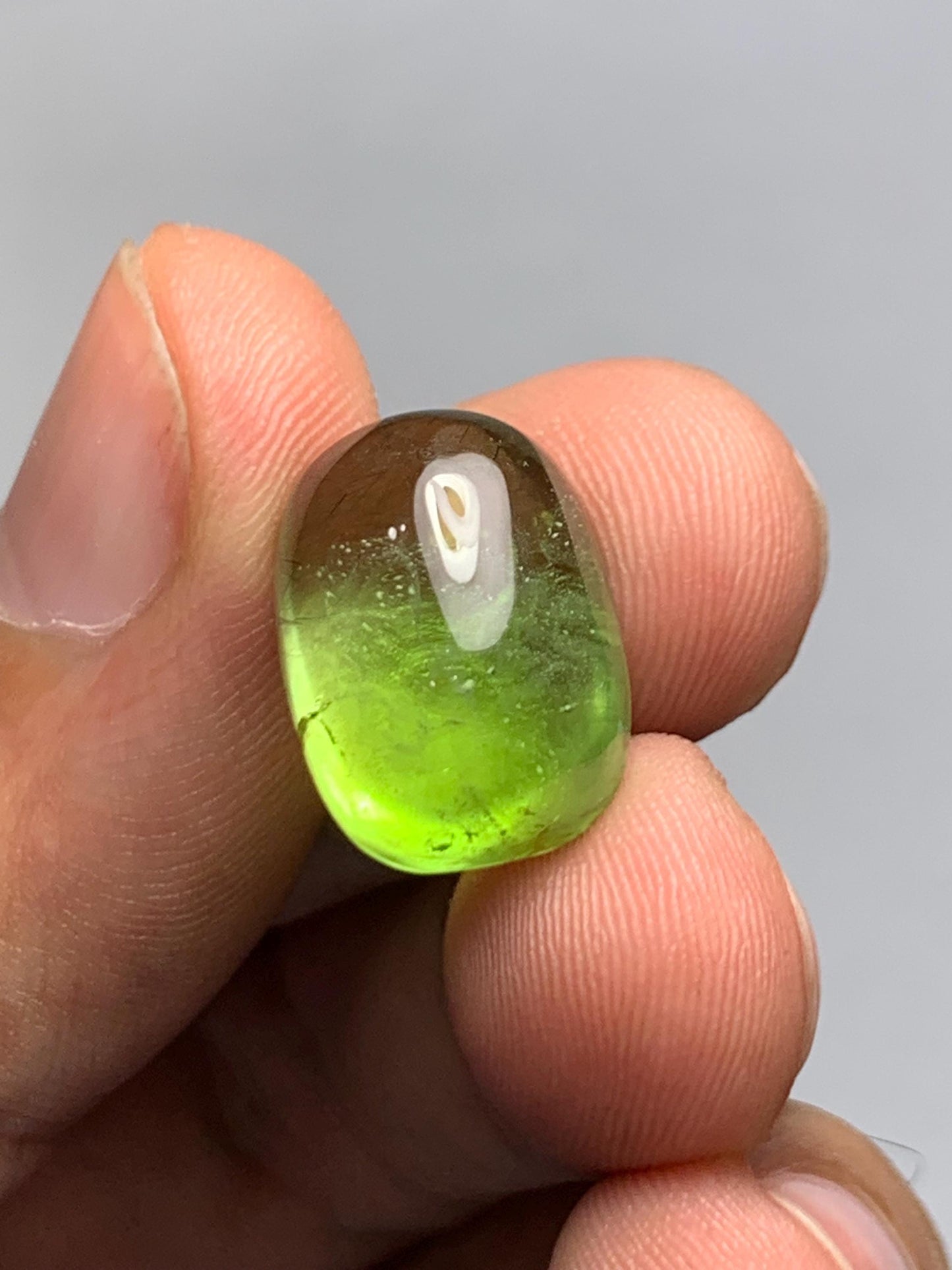 16 ct peridot cabochon 16*12*9mm