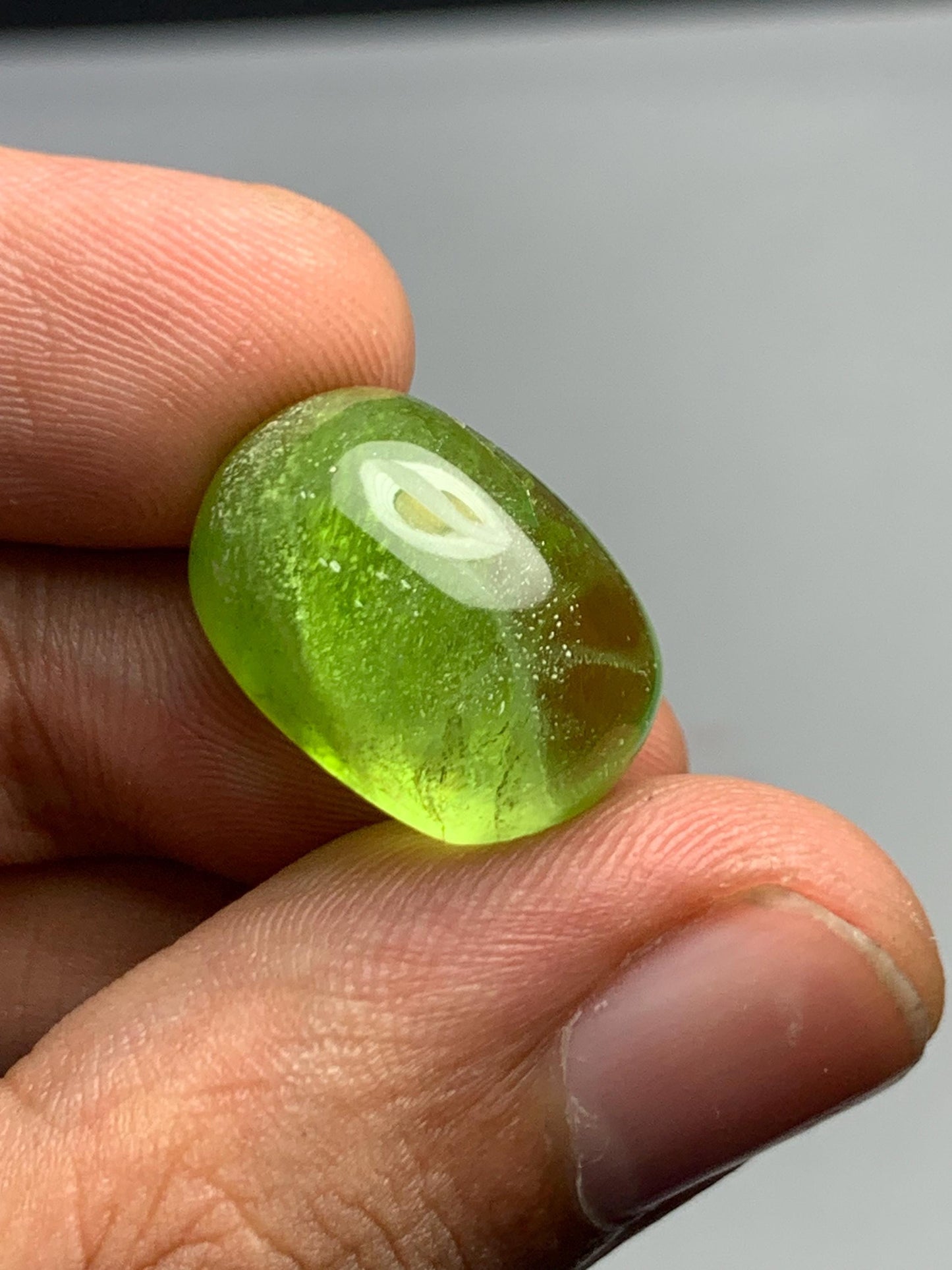 Peridot cabochon 24 carat 19*13*10mm