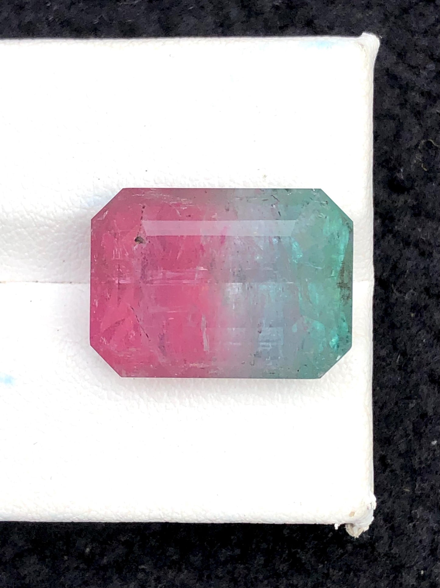 17.50 ct bi colour tourmaline 17*13*10mm