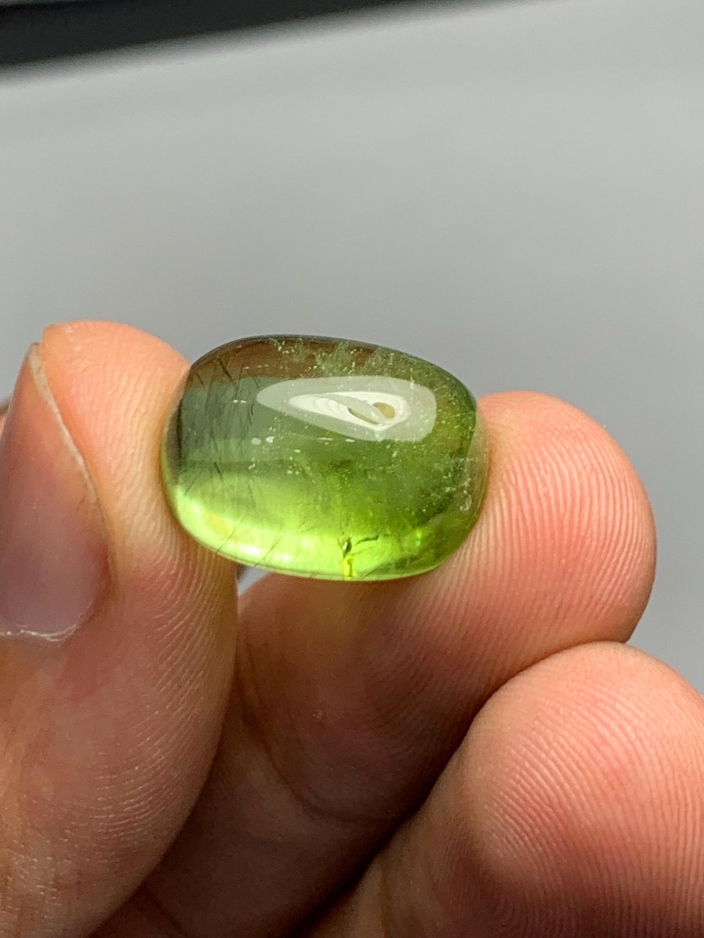 16 ct peridot cabochon 16*12*9mm