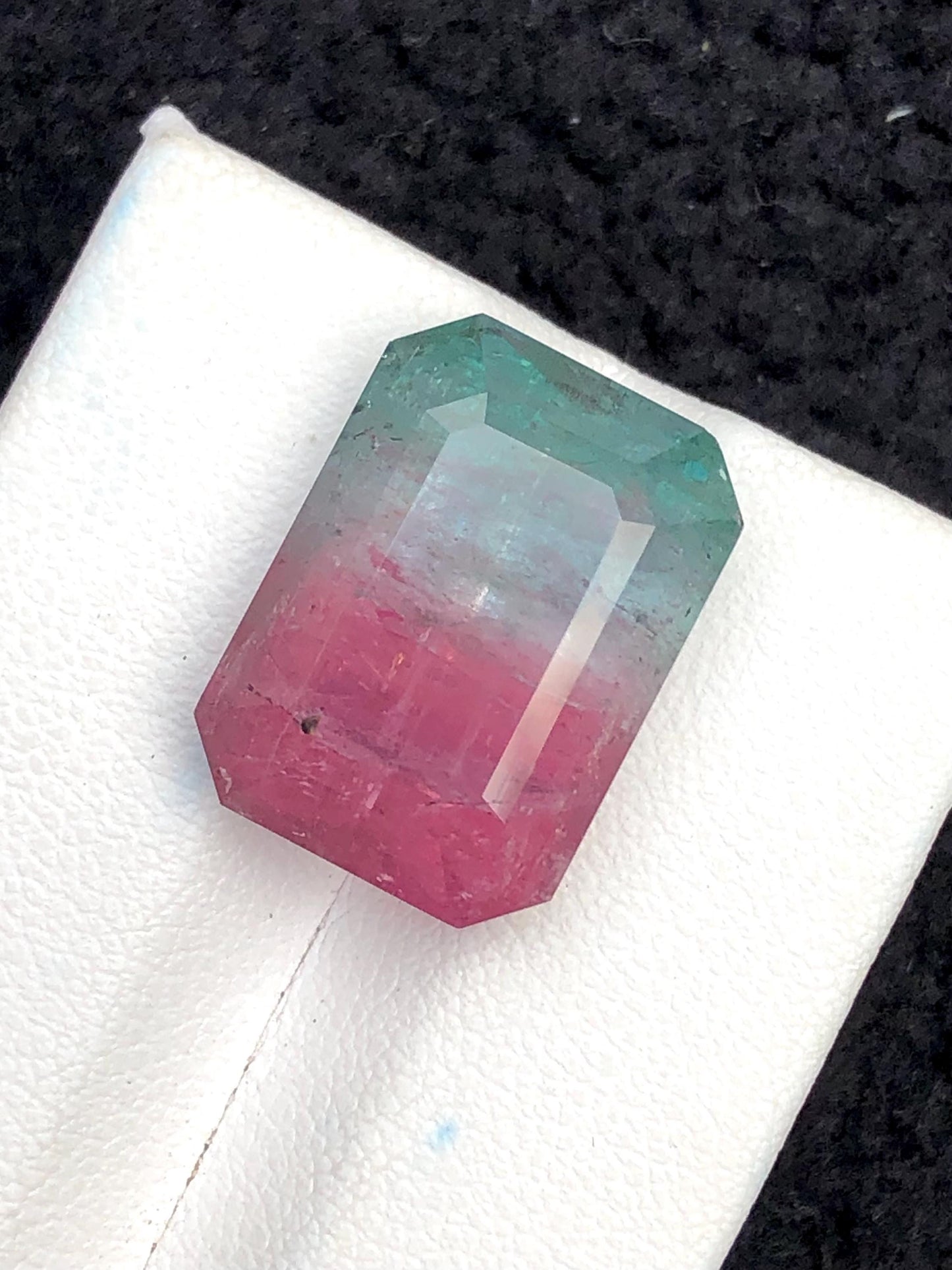 17.50 ct bi colour tourmaline 17*13*10mm