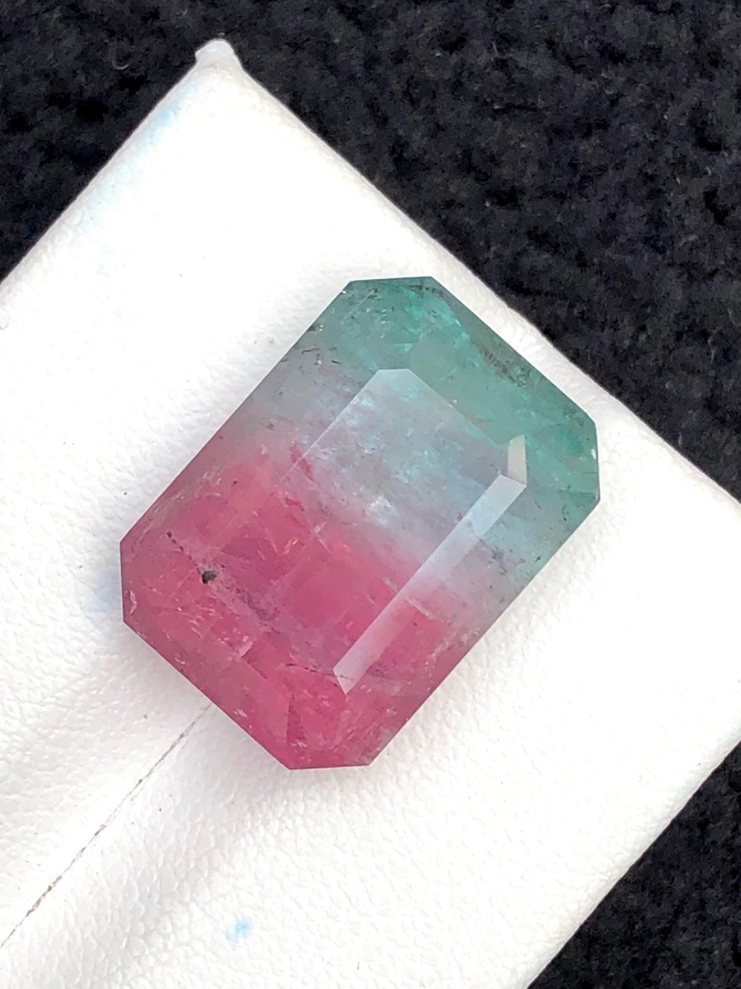 17.50 ct bi colour tourmaline 17*13*10mm