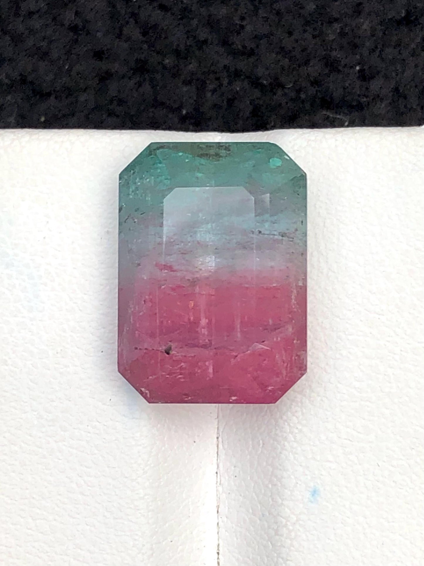 17.50 ct bi colour tourmaline 17*13*10mm