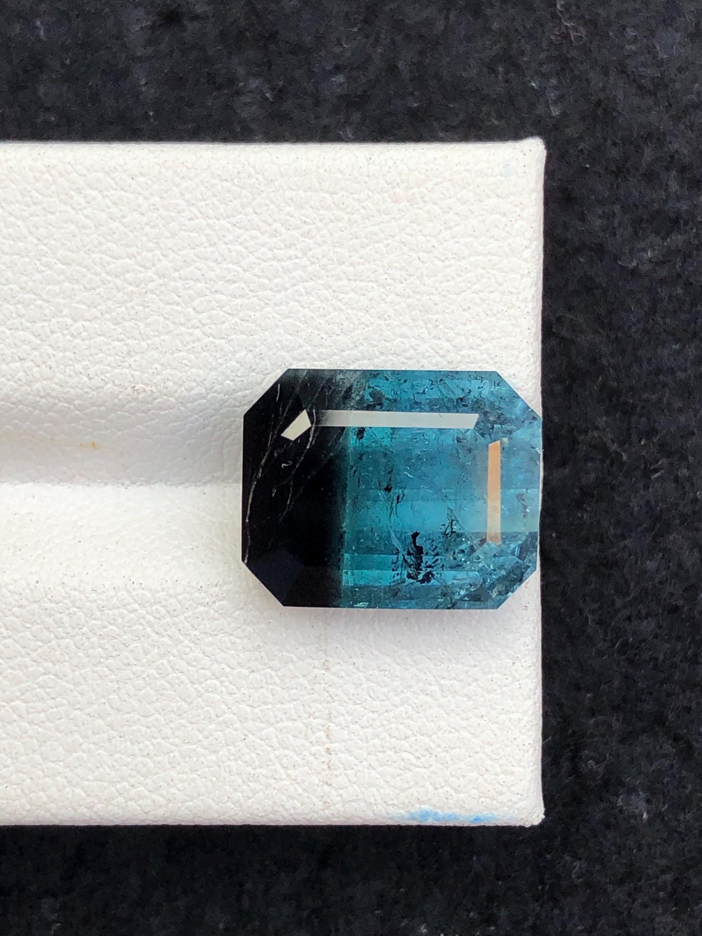 11.20 ct bi colour tourmaline 14*11*8mm