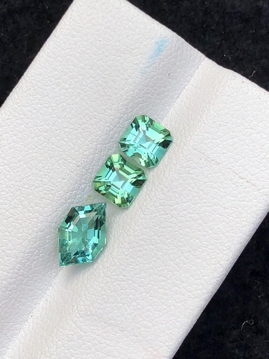 2.65 ct faceted mint tourmaline tourmaline pair set