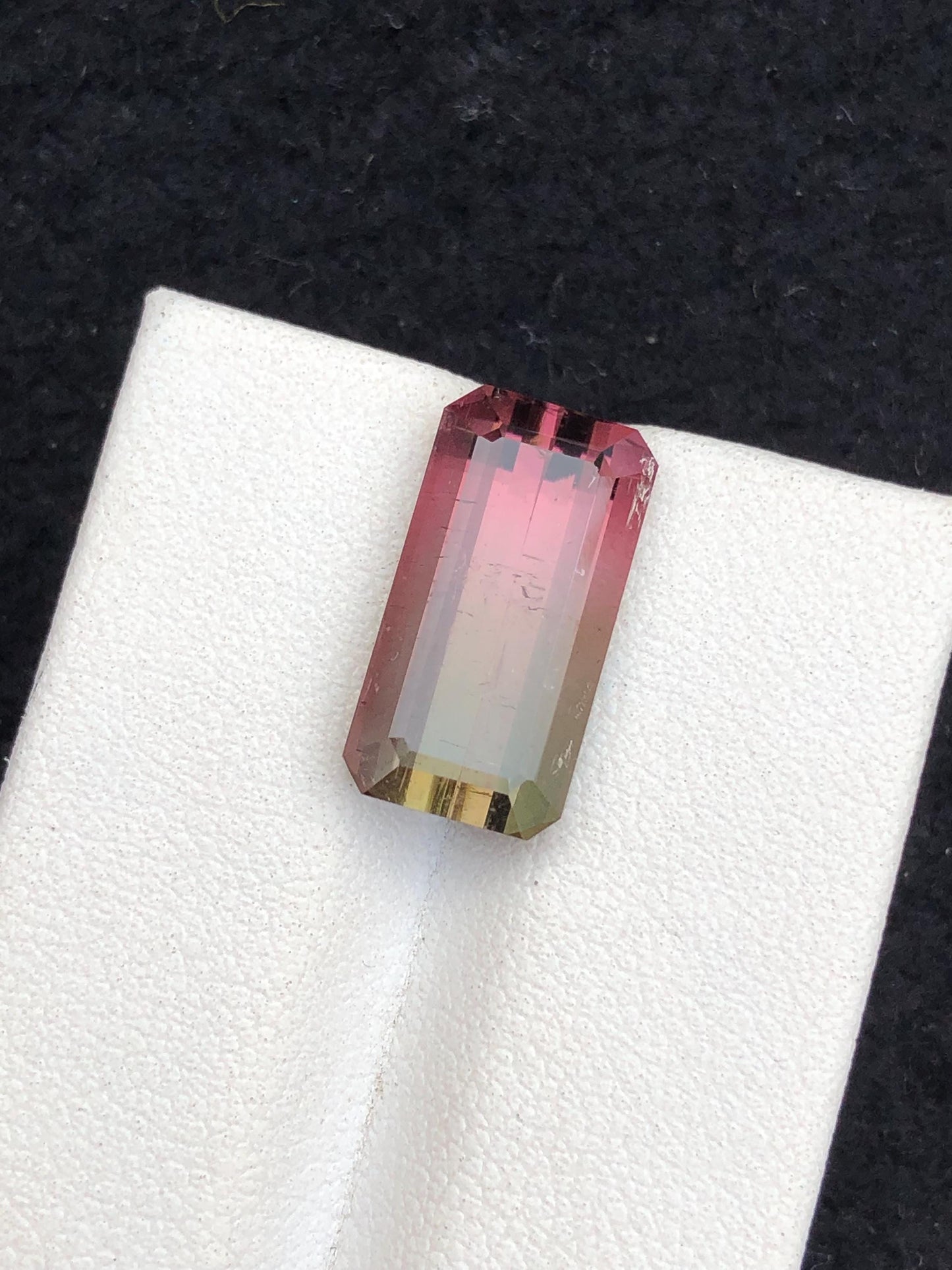 8 ct bi colour tourmaline 16*8*7mm