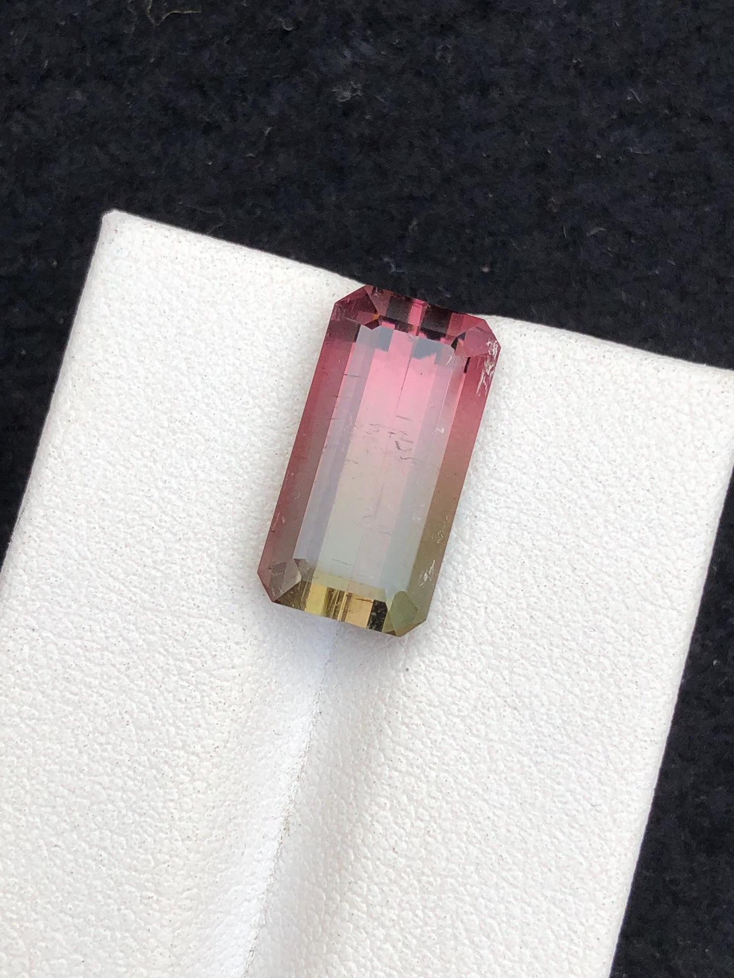 8 ct bi colour tourmaline 16*8*7mm