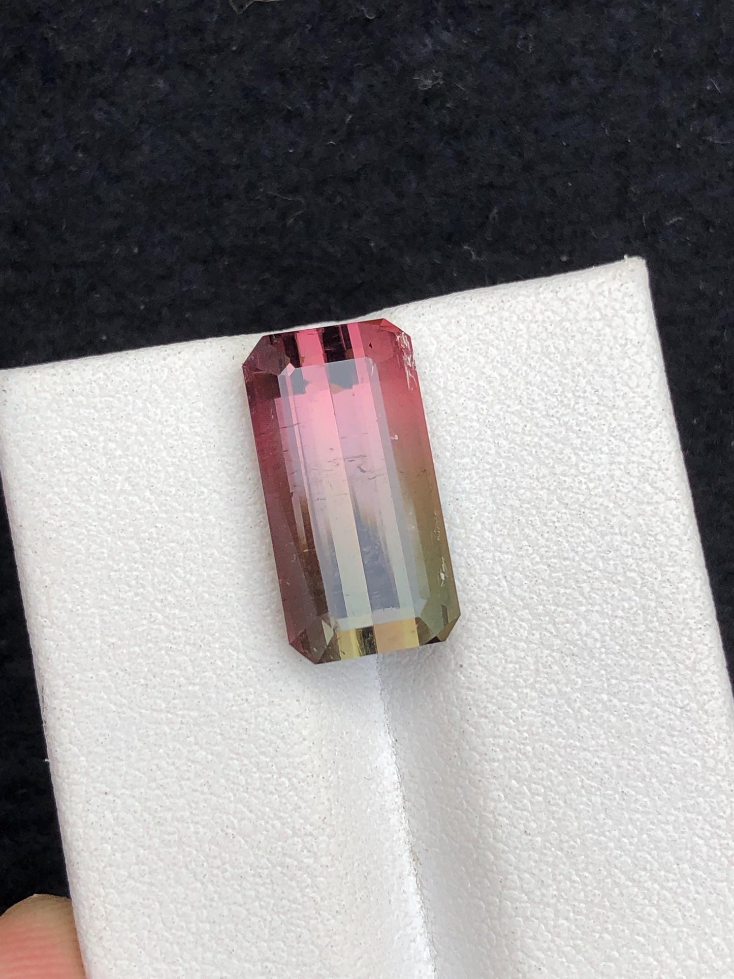 8 ct bi colour tourmaline 16*8*7mm