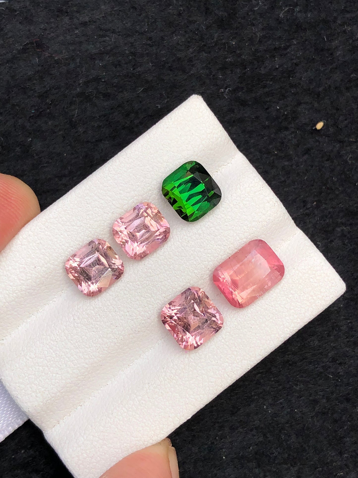 Natural tourmalines 8.60 carats