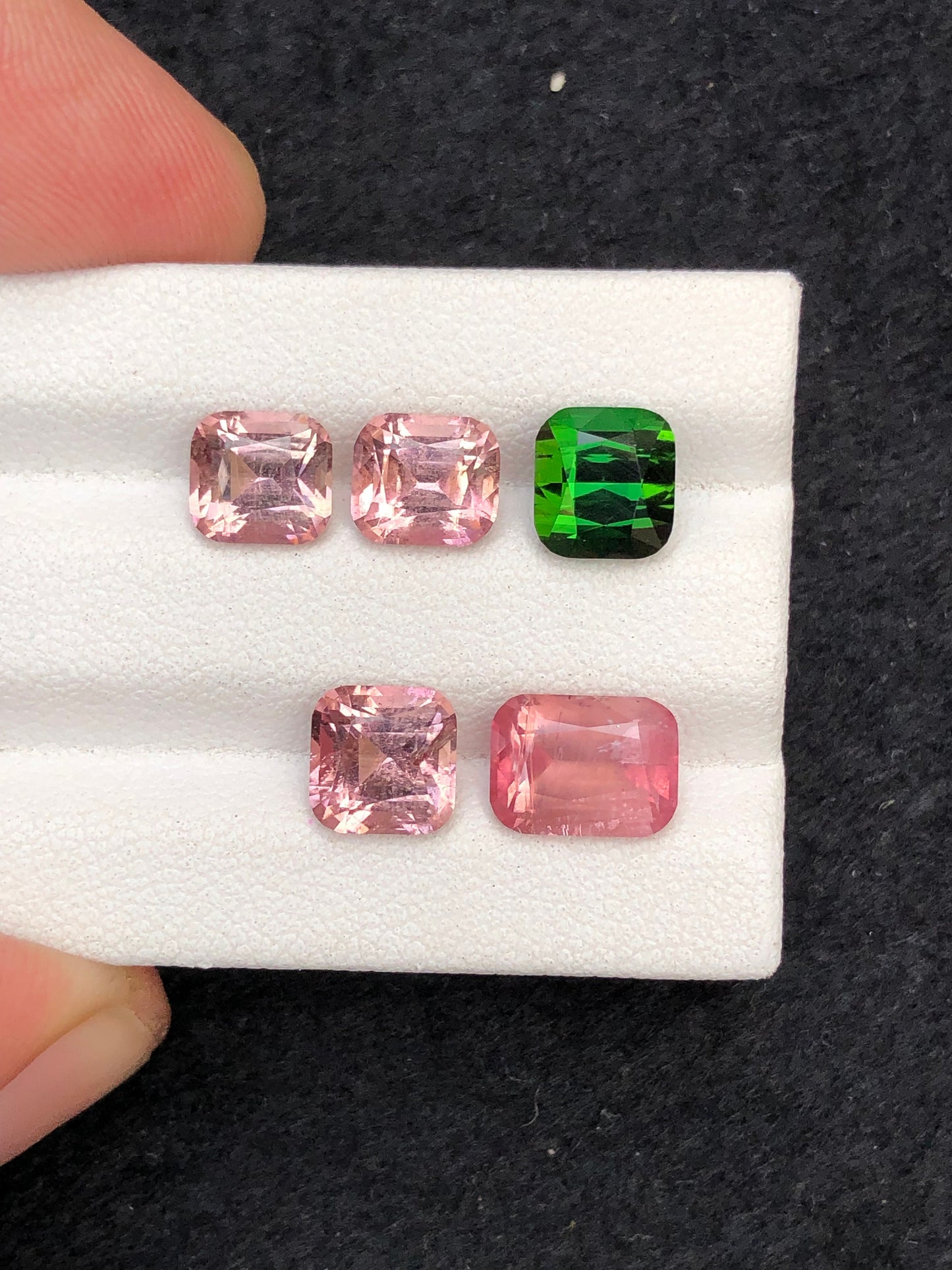 Natural tourmalines 8.60 carats