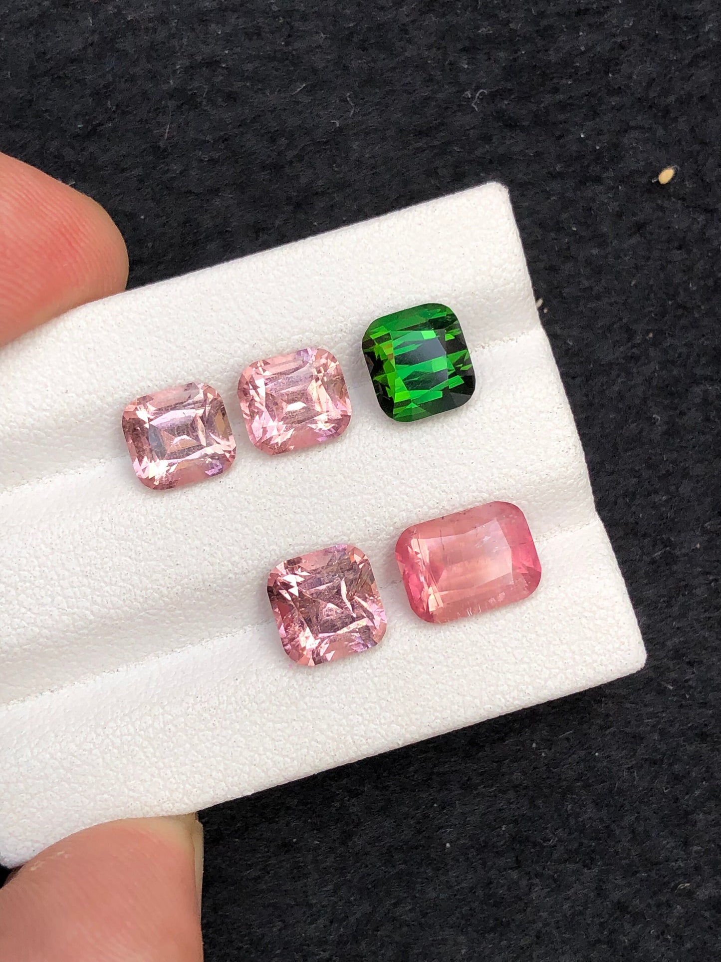 Natural tourmalines 8.60 carats