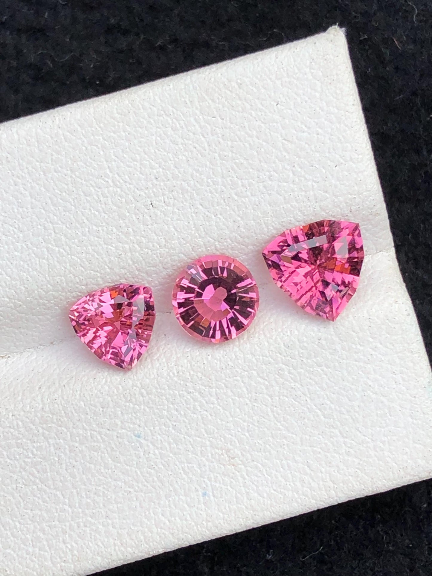 3.25 ct clean pink tourmalines trillion and round shapes faceted