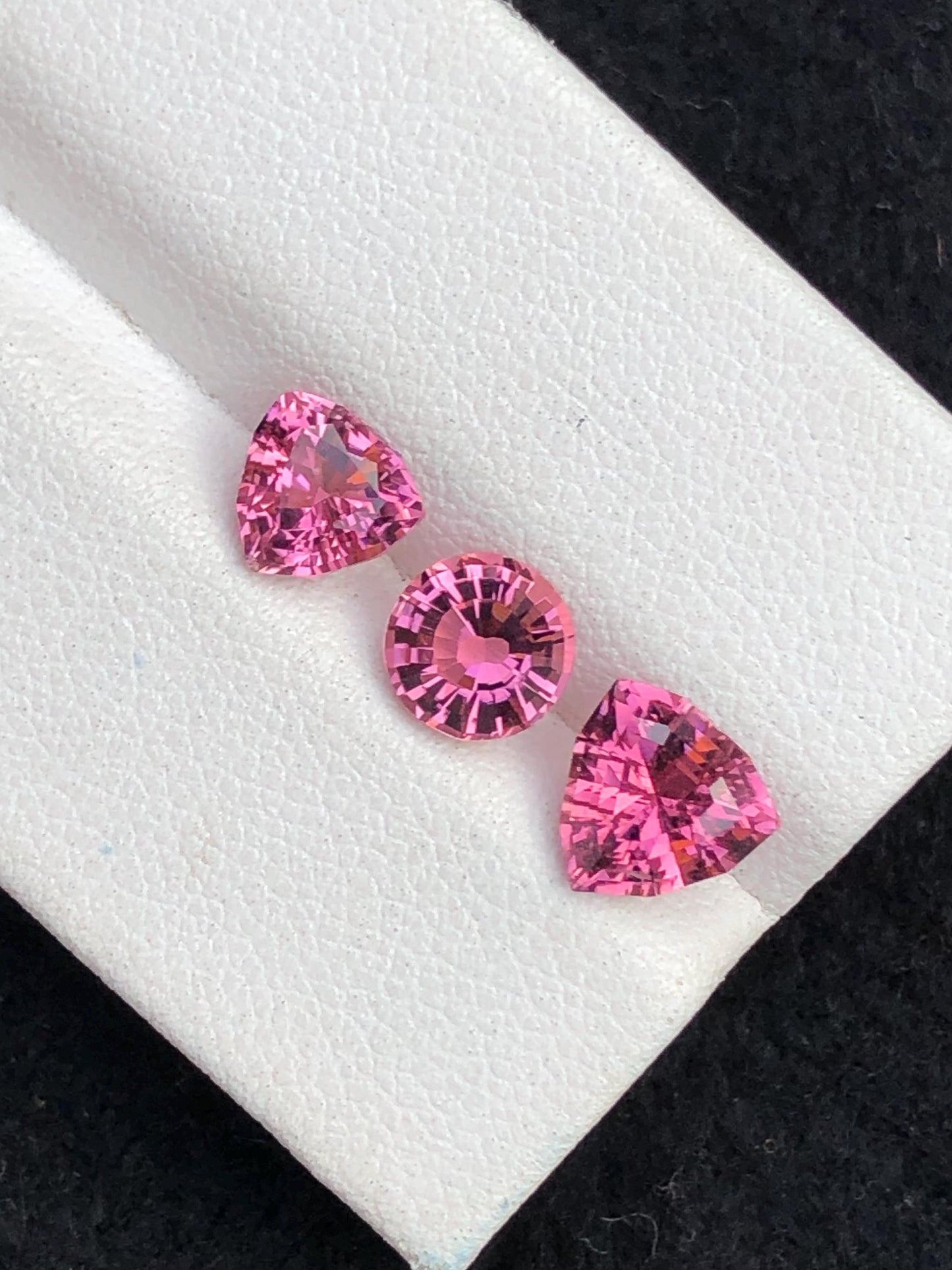 3.25 ct clean pink tourmalines trillion and round shapes faceted