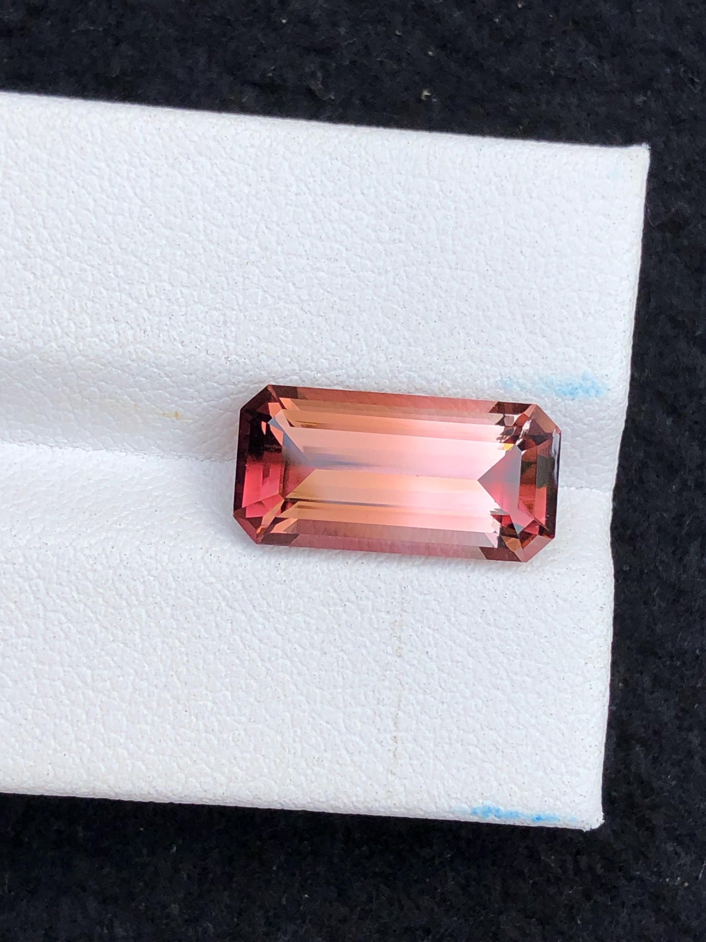 5.70 ct faceted bi colour tourmaline