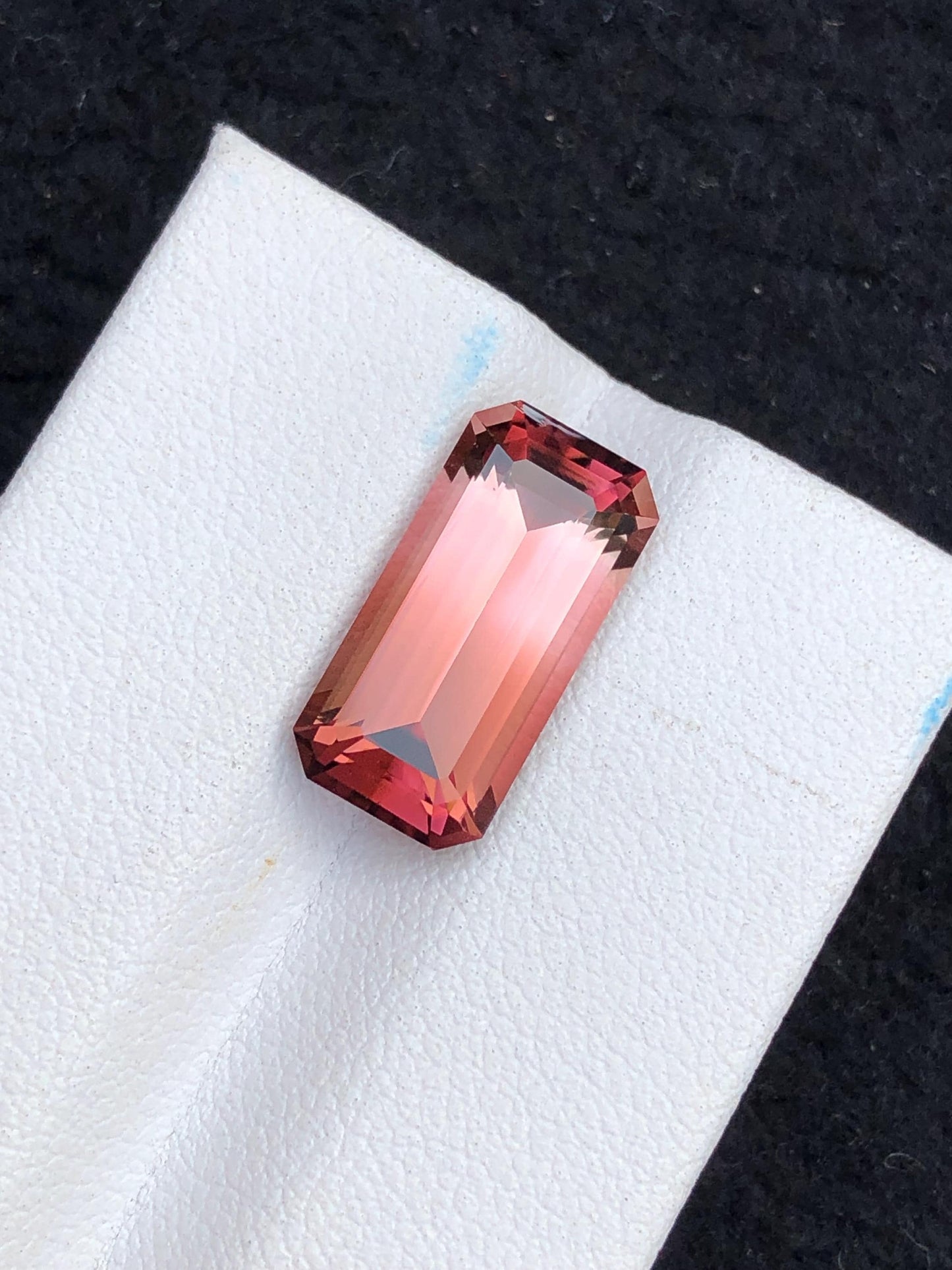 5.70 ct faceted bi colour tourmaline