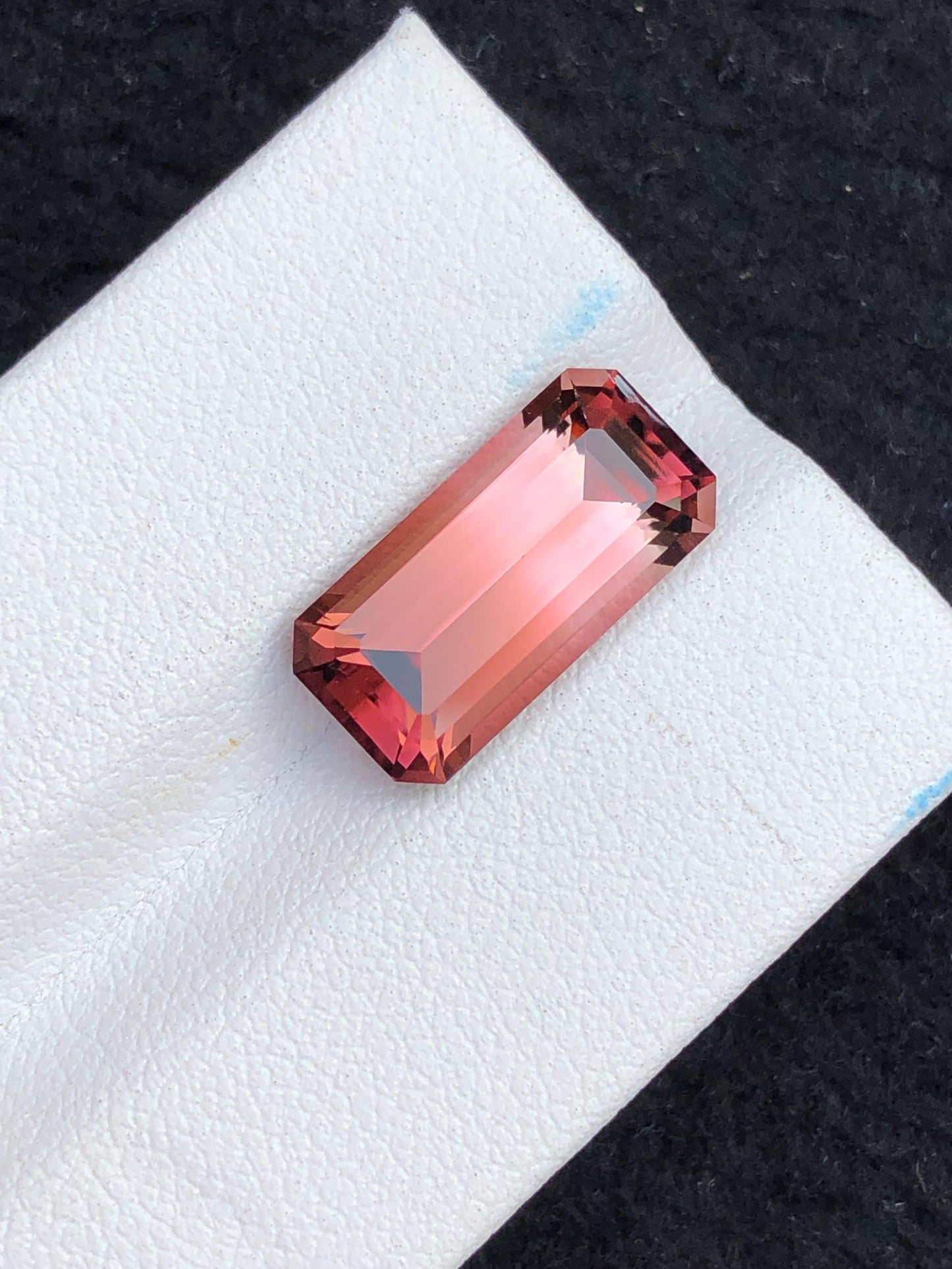 5.70 ct faceted bi colour tourmaline