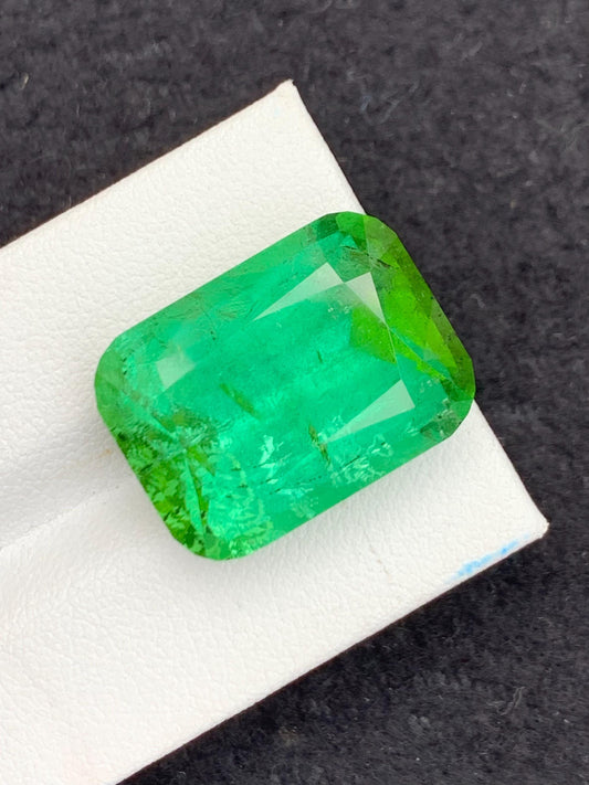 29.50 ct faceted mint green tourmaline 20.5*15*11.5mm