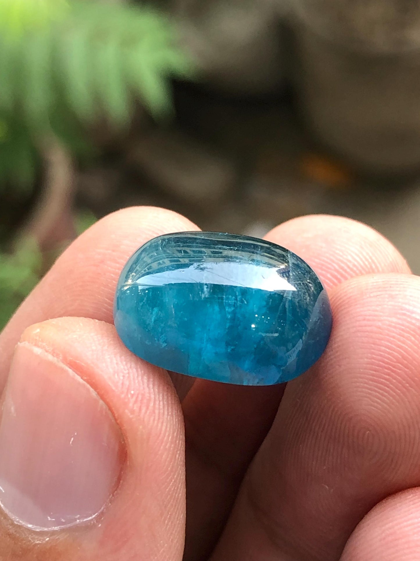 15.90 ct blue tourmaline cabochon 18*13*8mm