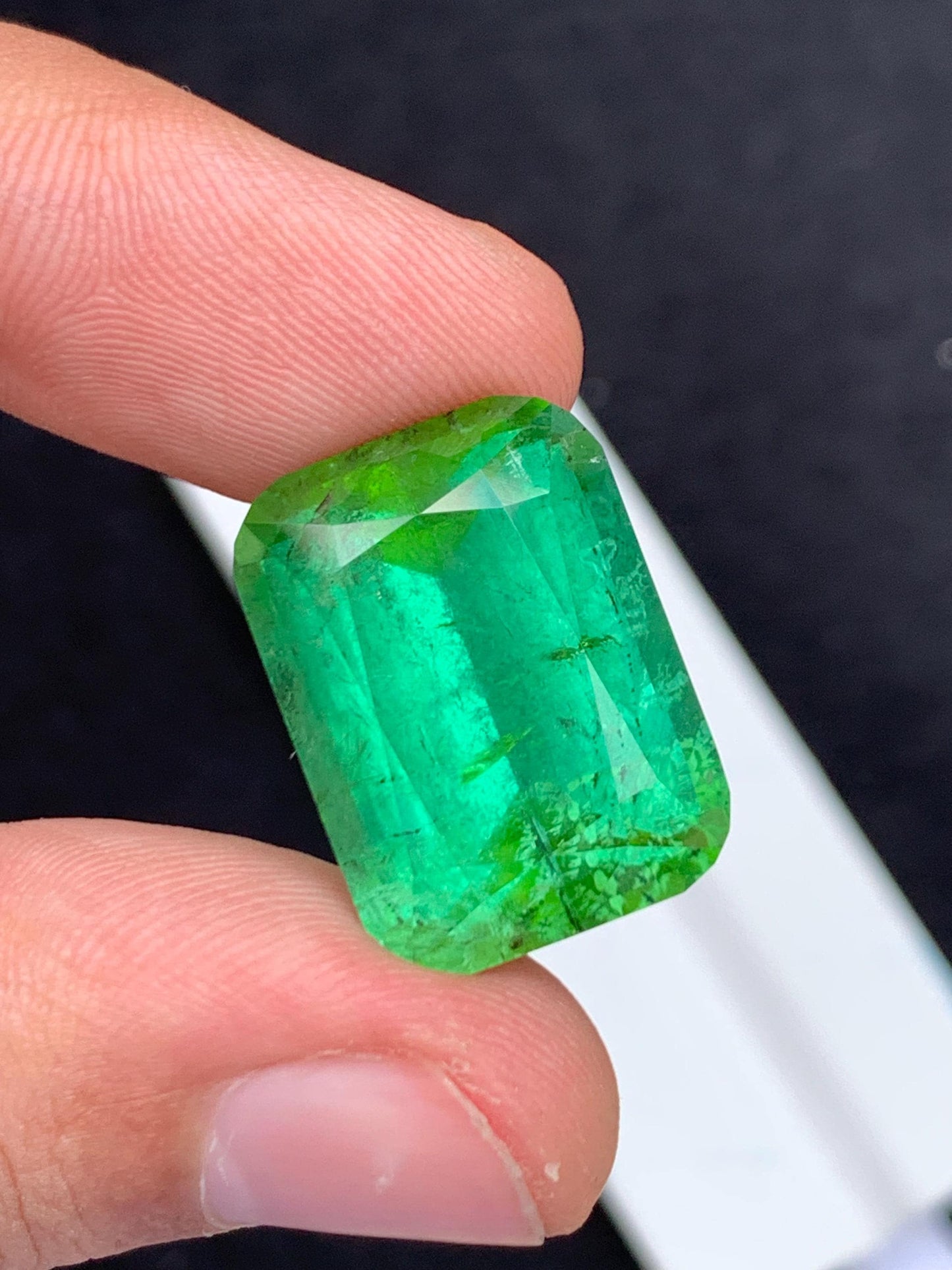 29.50 ct faceted mint green tourmaline 20.5*15*11.5mm