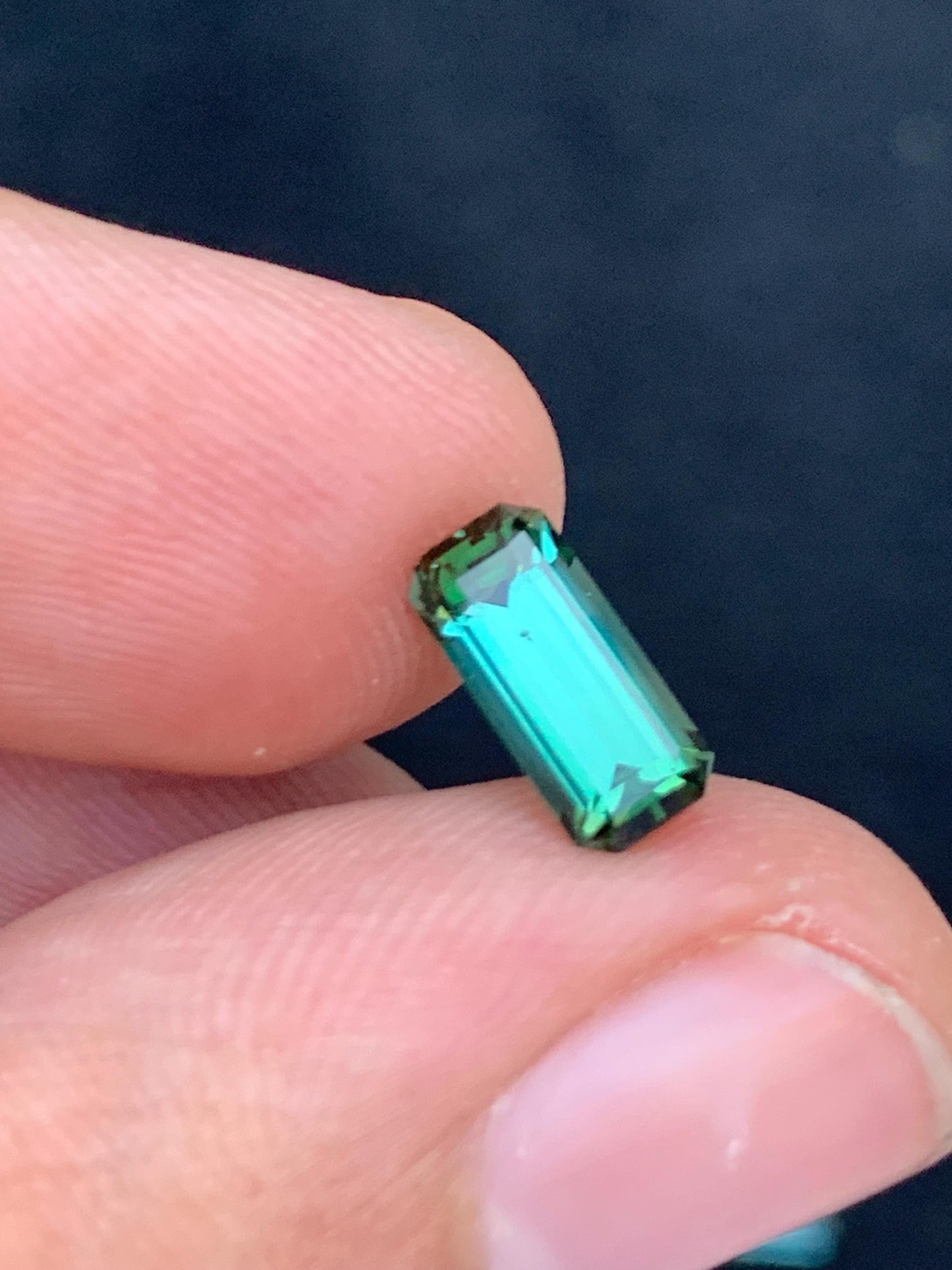 1.40 ct bluish green tourmaline 10*4*4mm