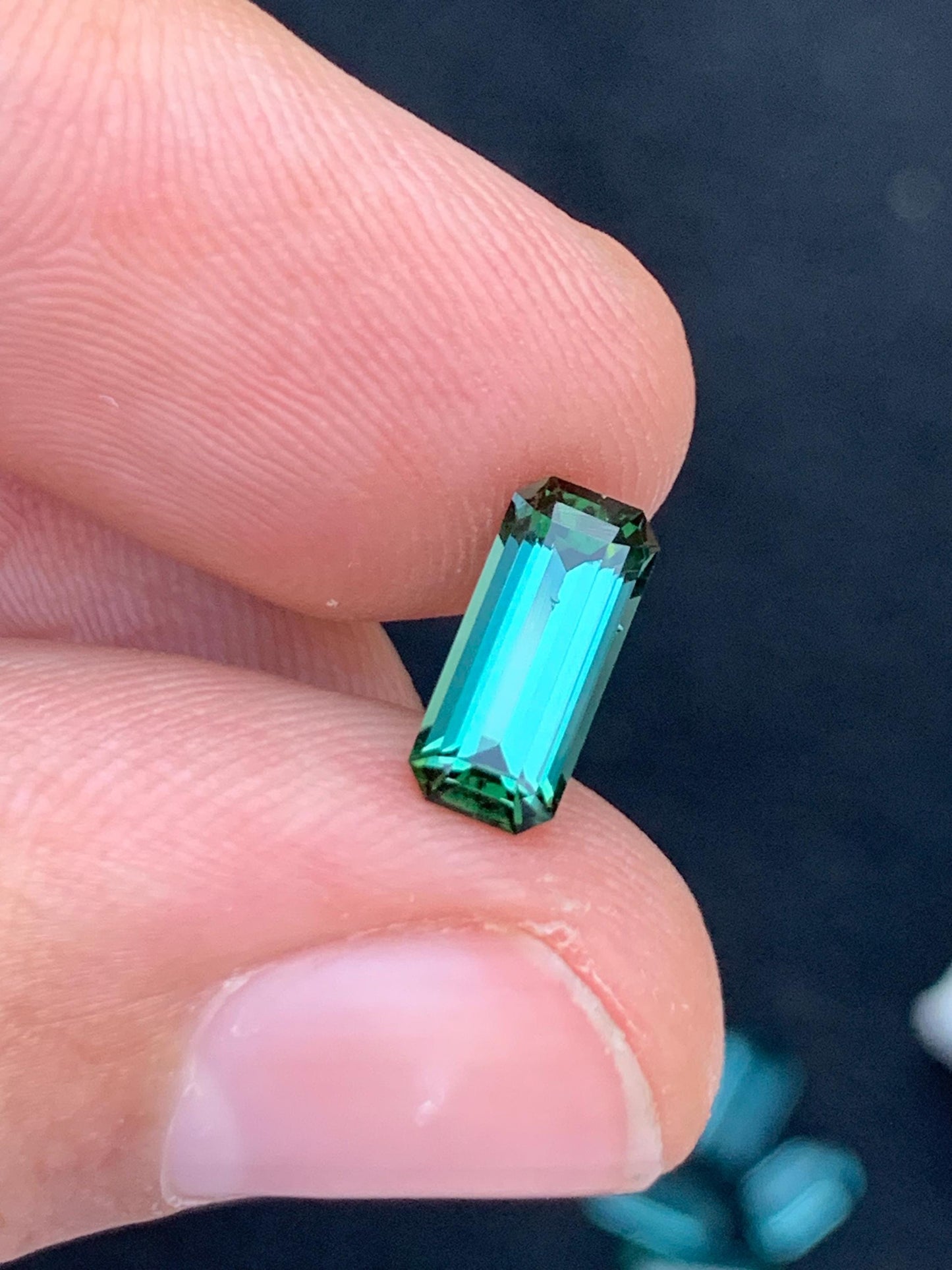 1.40 ct bluish green tourmaline 10*4*4mm