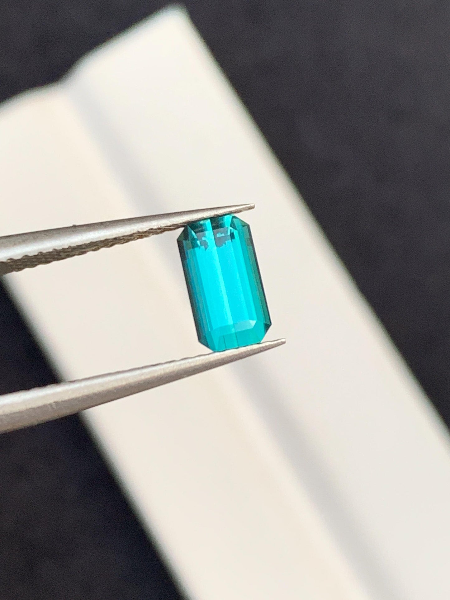 1 ct faceted neon blue tourmaline 8*4*3.5mm