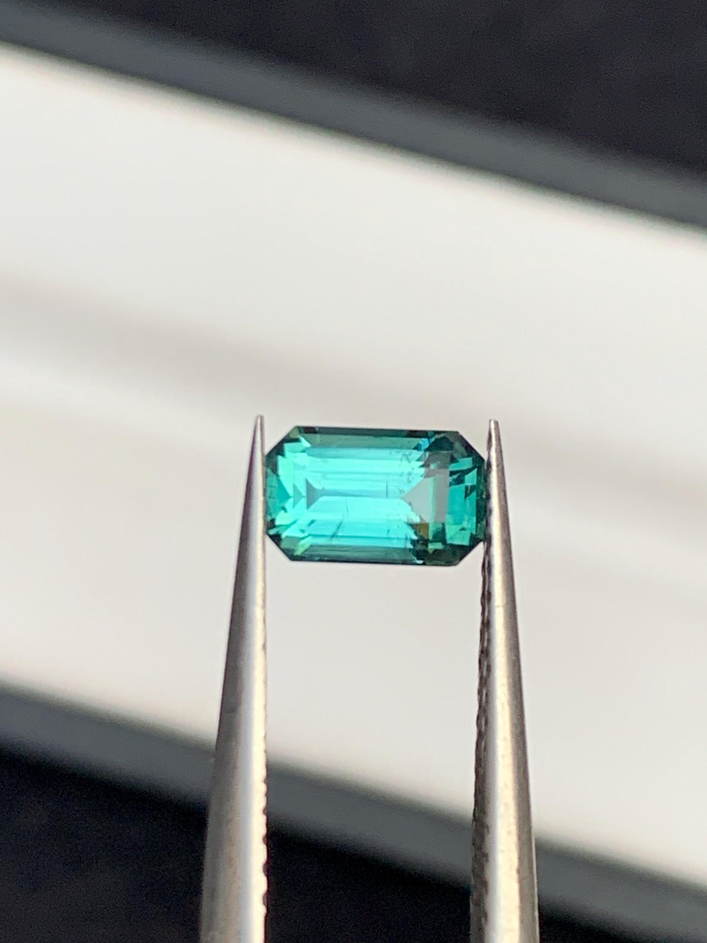 95 cent faceted neon blue tourmaline 7*4*4mm