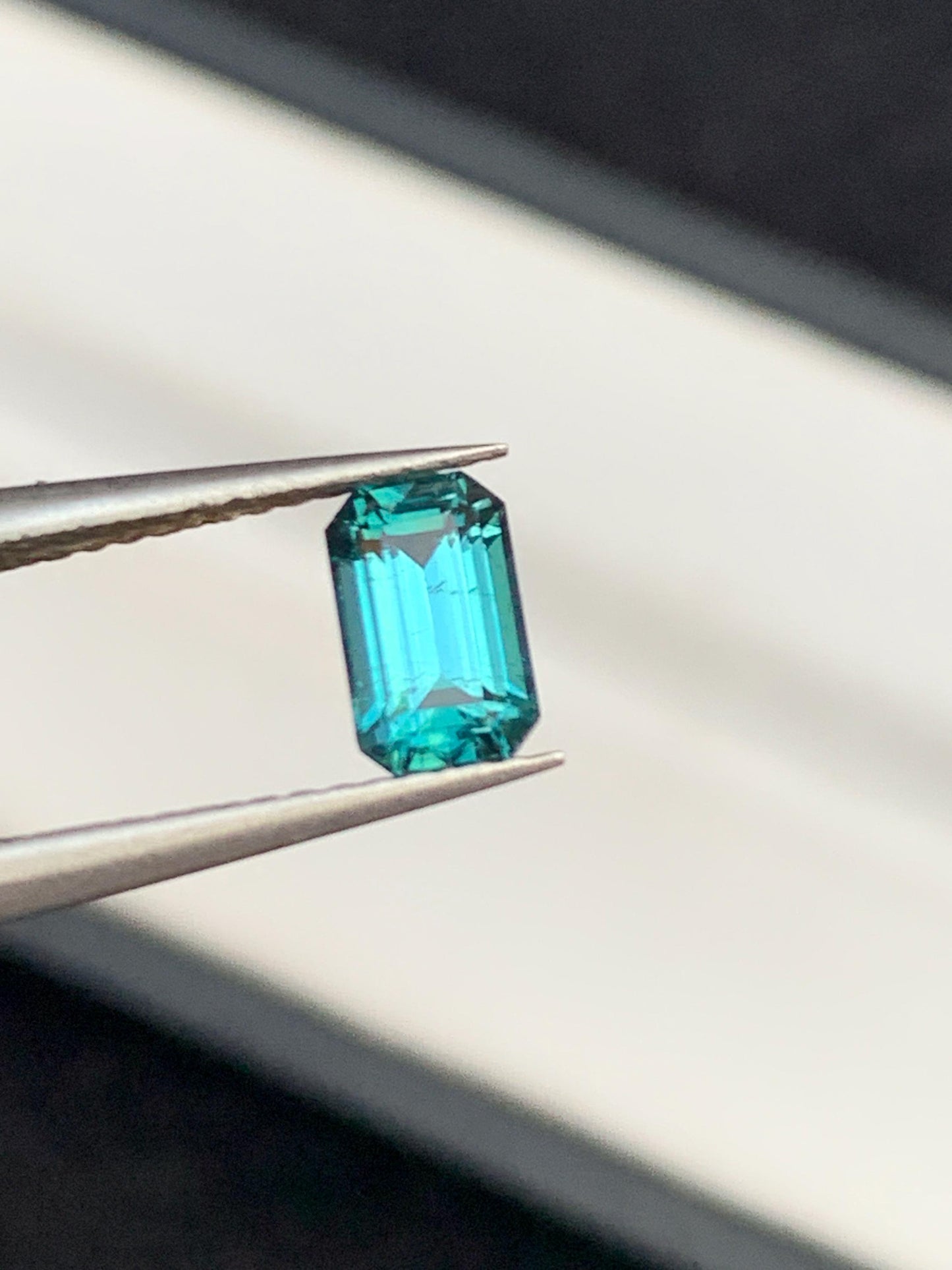 95 cent faceted neon blue tourmaline 7*4*4mm