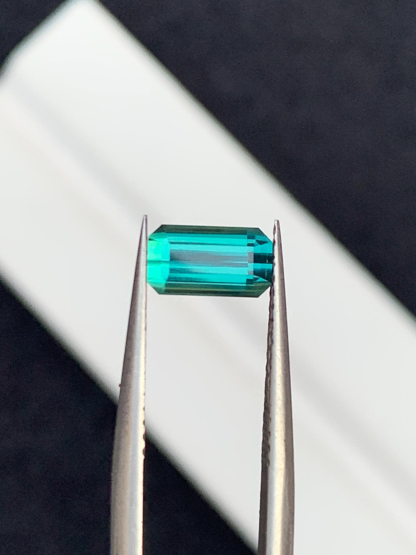 1 ct faceted neon blue tourmaline 8*4*3.5mm