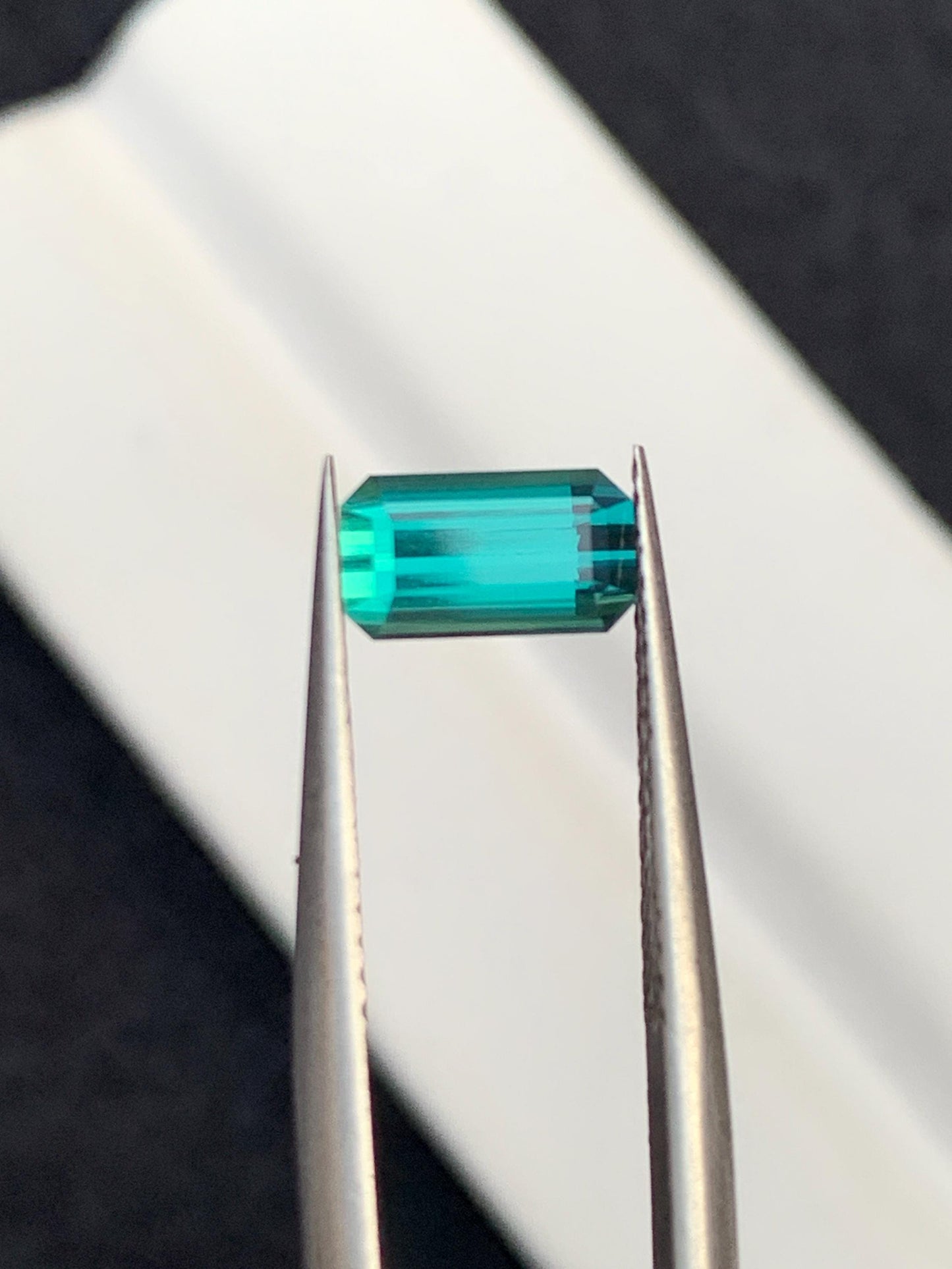 1 ct faceted neon blue tourmaline 8*4*3.5mm