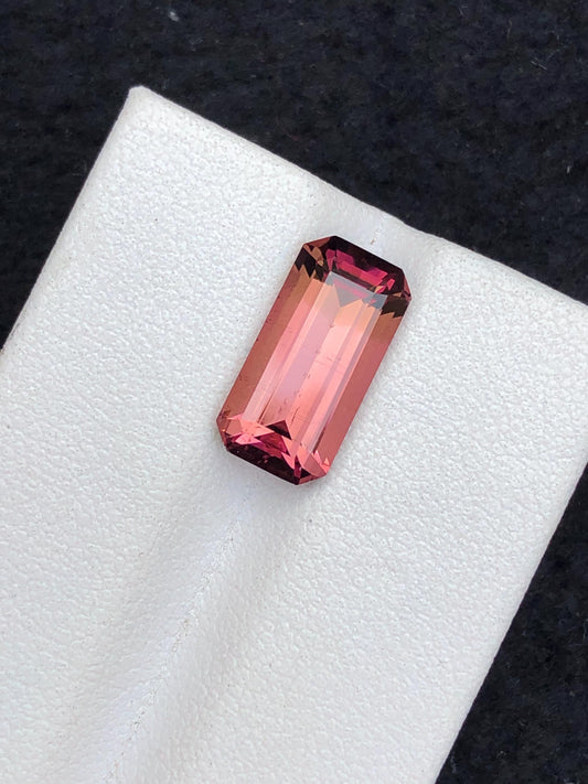 4 carat peachy pink tourmaline dimension:14*7*5mm