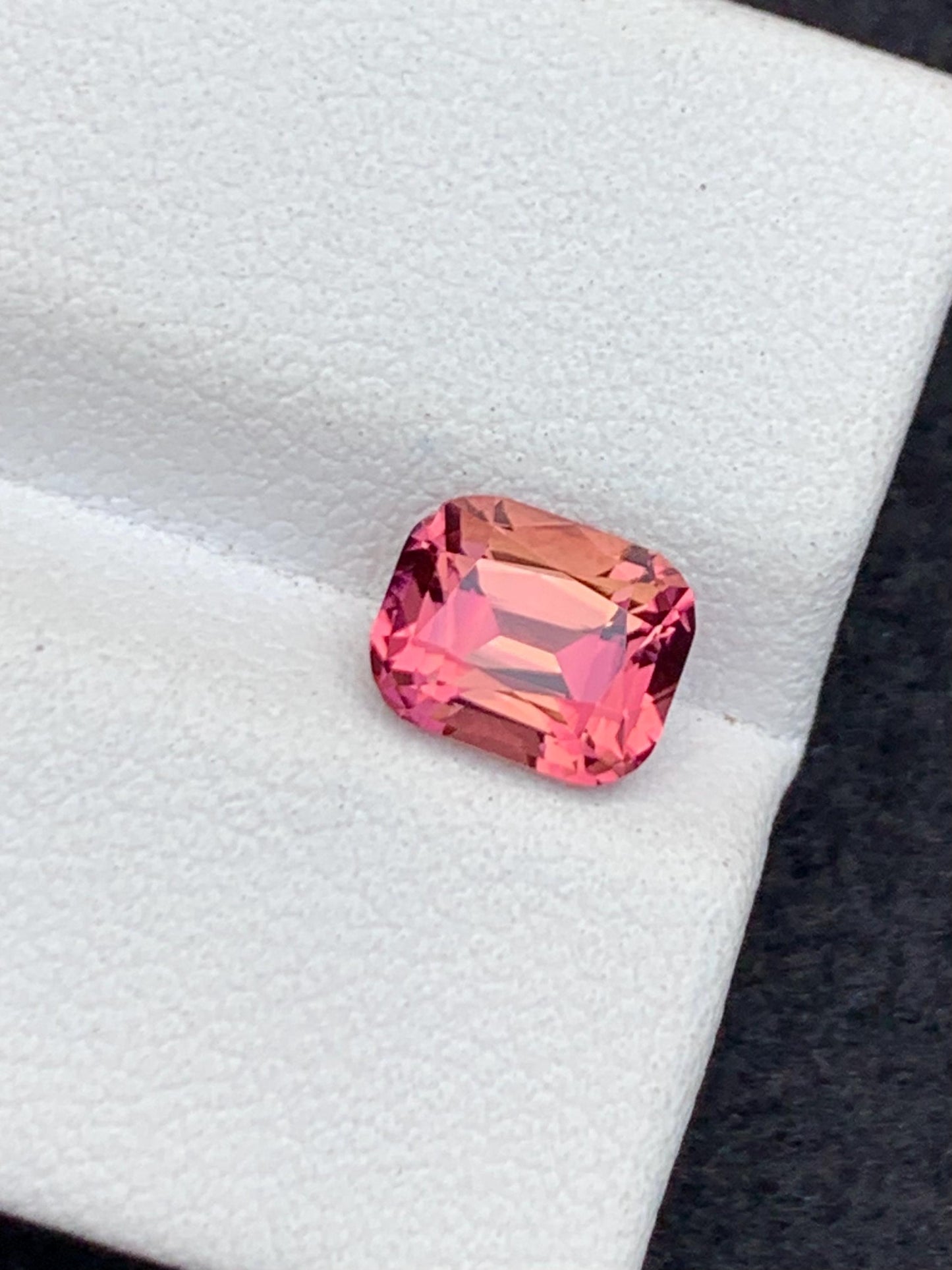 1.50 ct faceted sweet pink tourmaline dimension:7*6*5mm