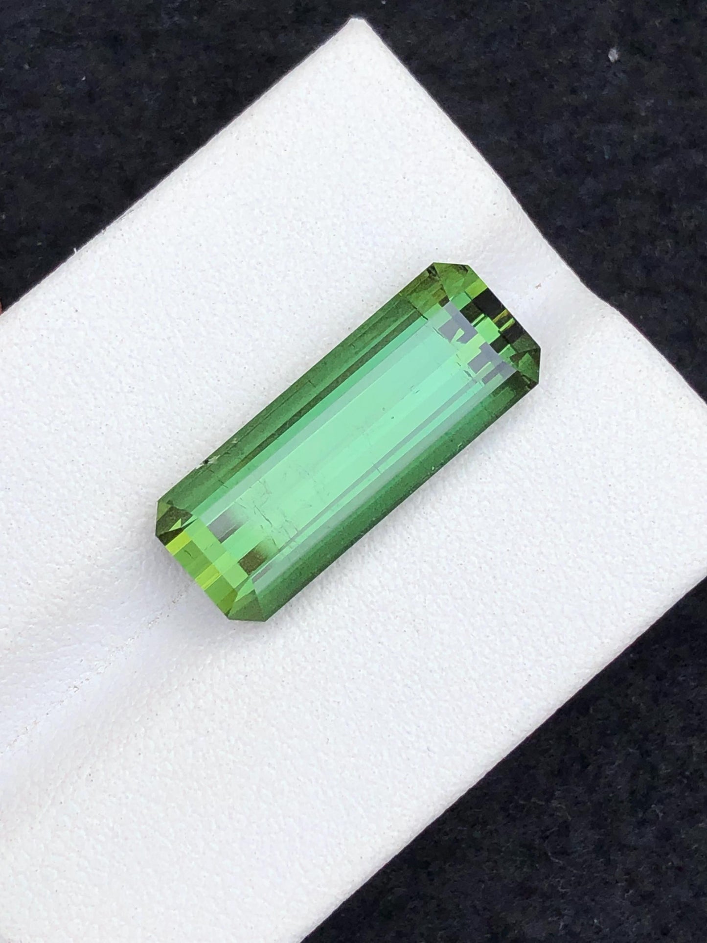 10.40 ct faceted green tourmaline dimension:20*8*7mm