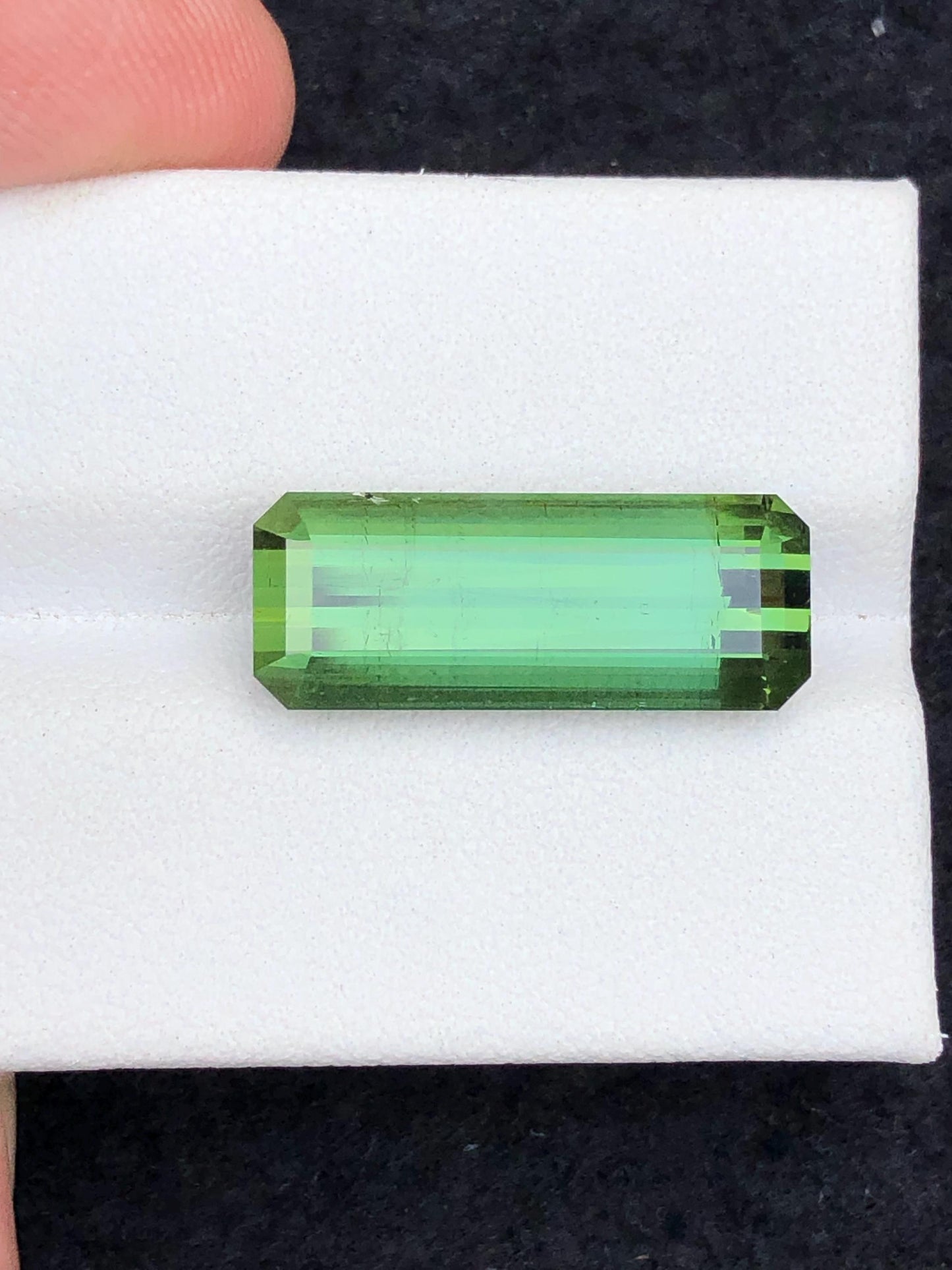 10.40 ct faceted green tourmaline dimension:20*8*7mm