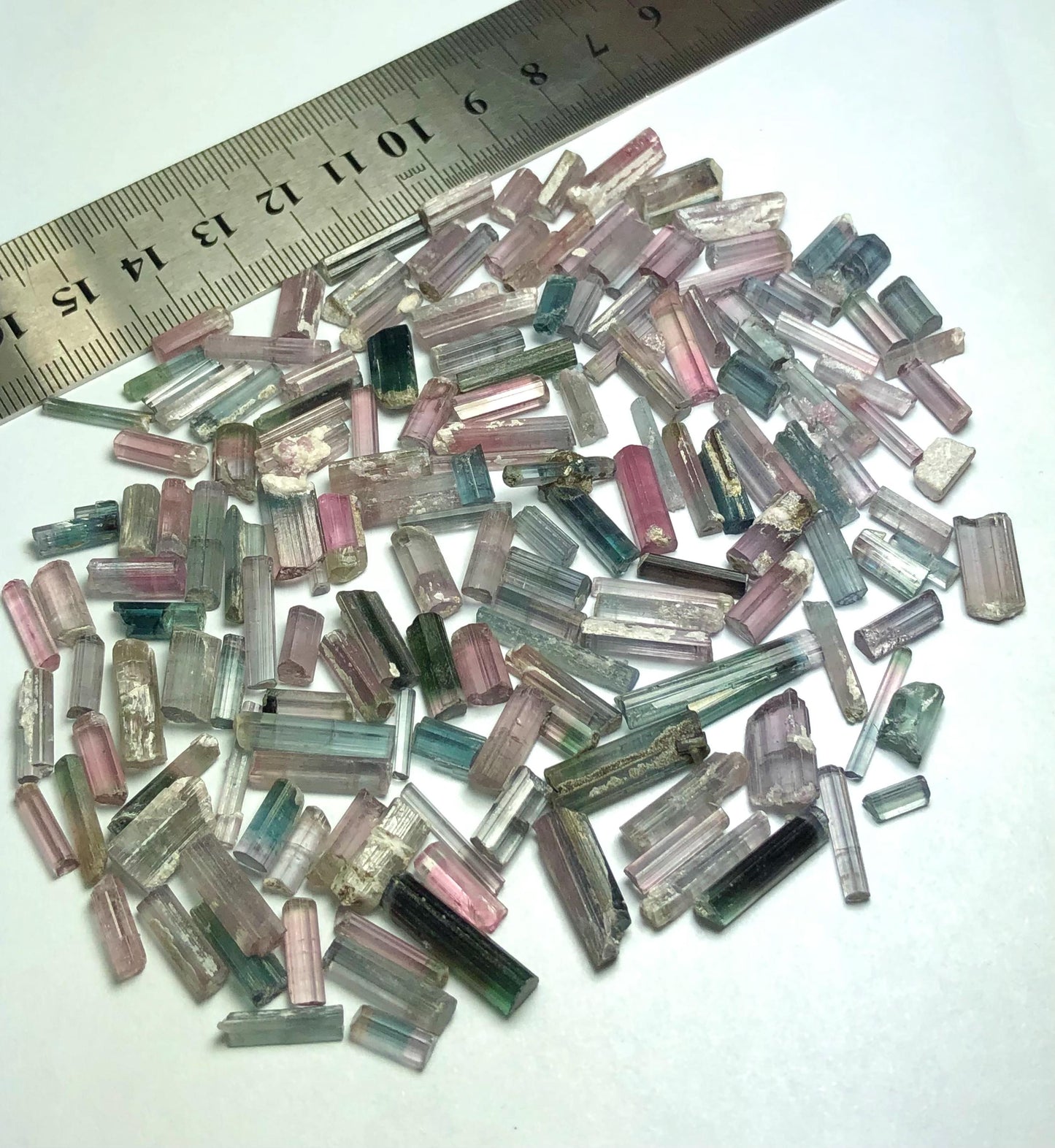 62 grams natural tourmaline crystals