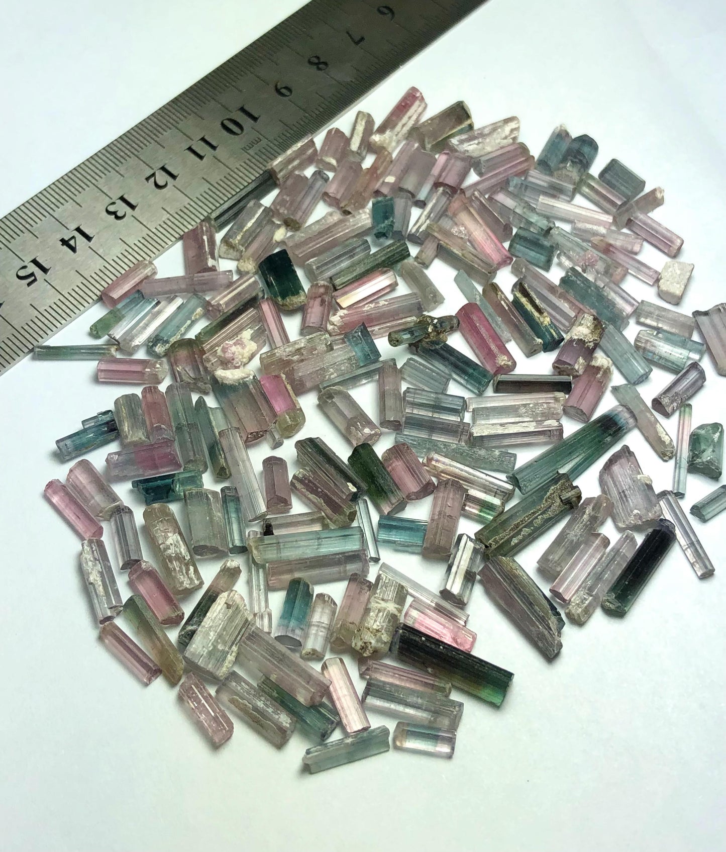 62 grams natural tourmaline crystals