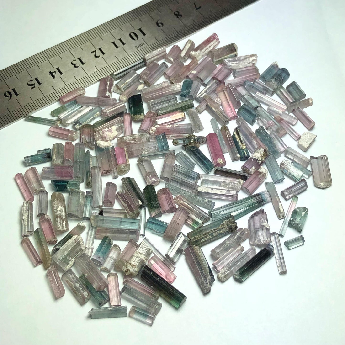 62 grams natural tourmaline crystals