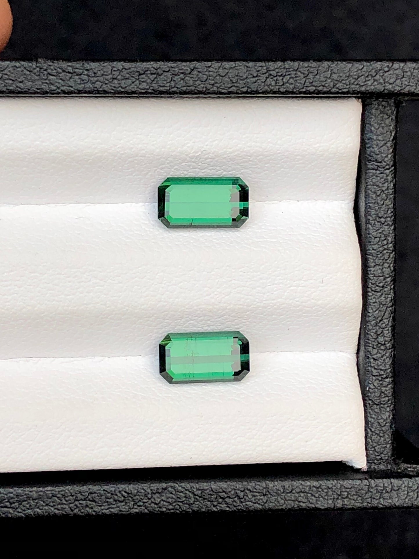 Emerald green tourmaline pair 2.40 carats natural