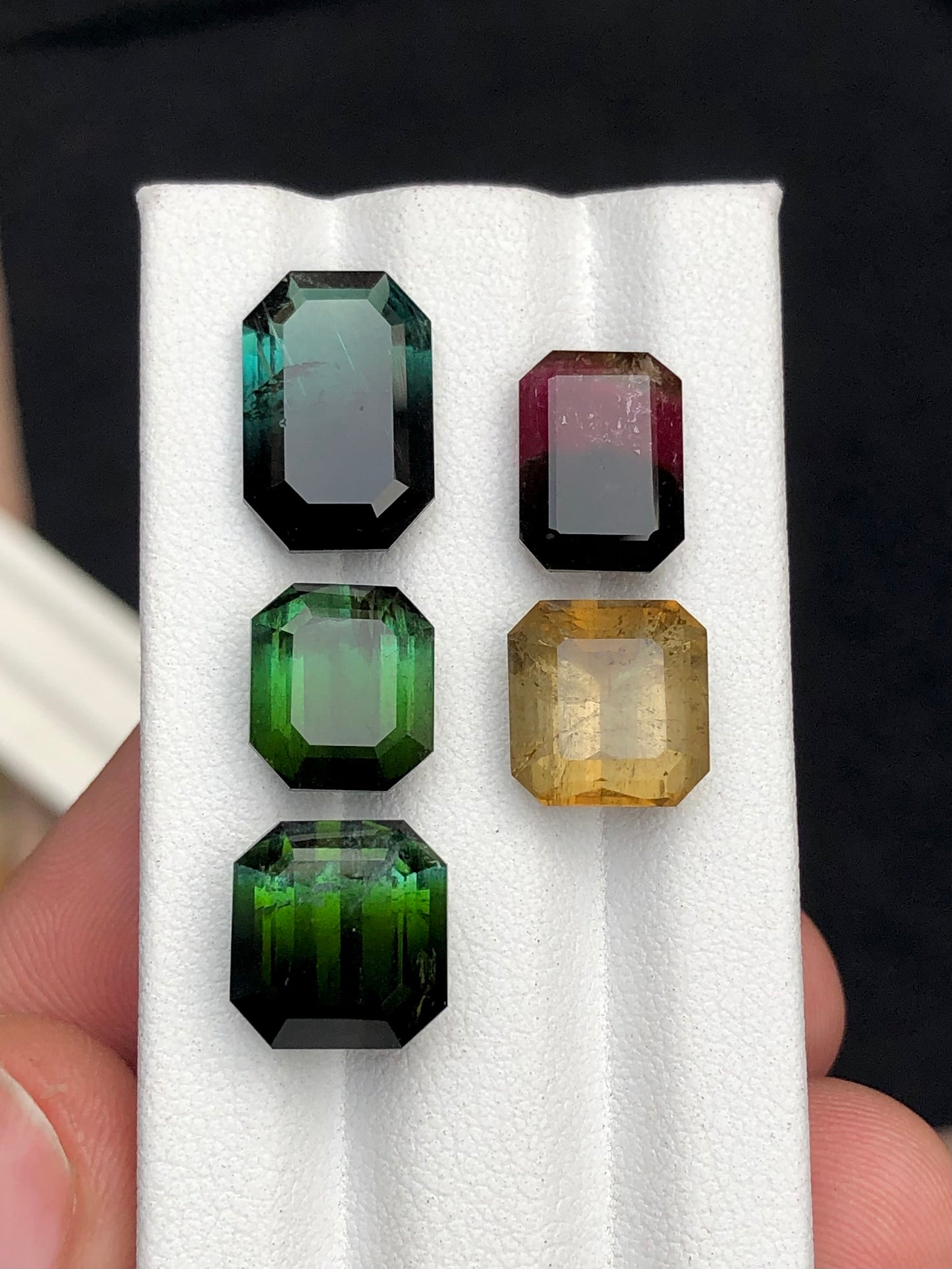 Multi colours faceted tourmalines 29 carats