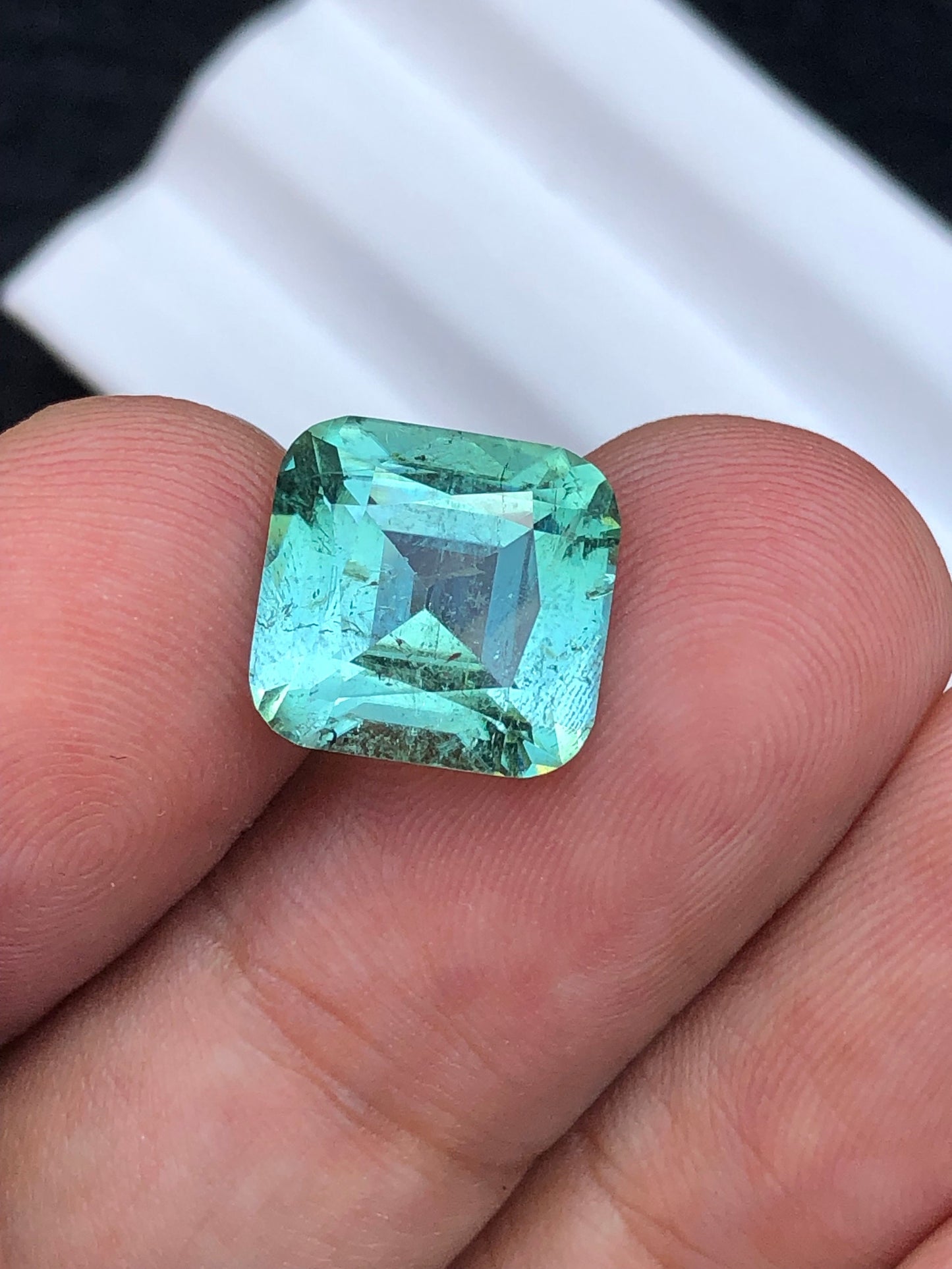 Mint tourmaline 6.10 carat natural