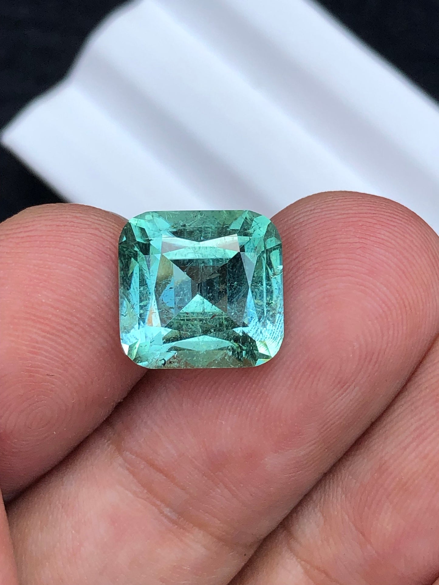 Mint tourmaline 6.10 carat natural