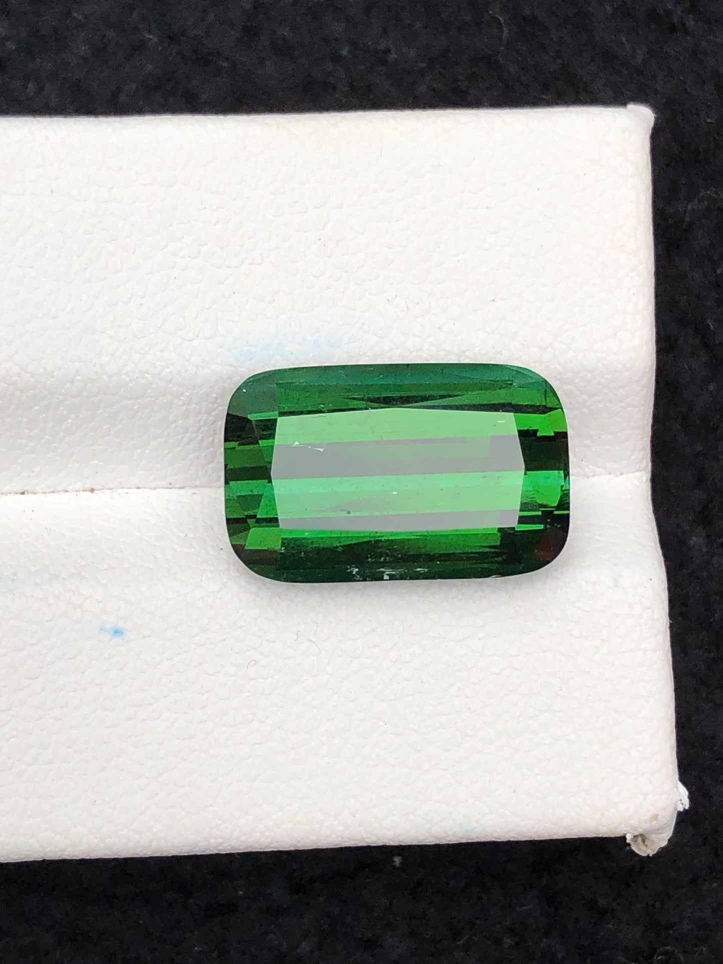 10 ct faceted green tourmaline dimension:15*10*7mm