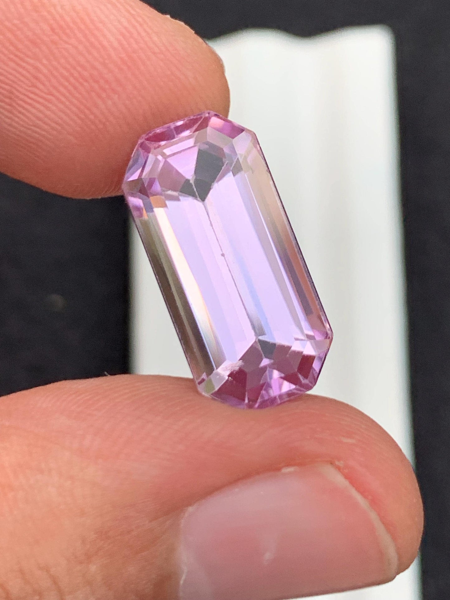 12.75 ct faceted natural kunzite dimension:19*9*8mm