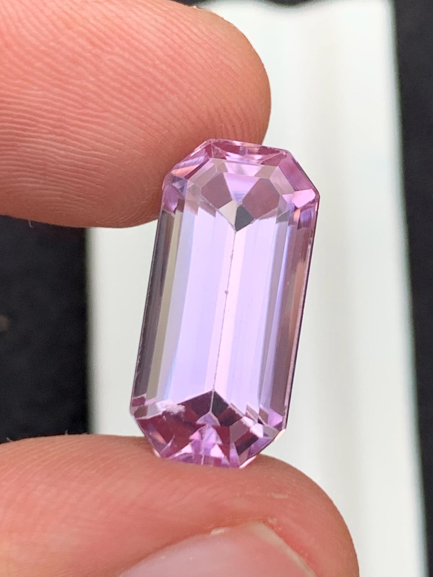 12.75 ct faceted natural kunzite dimension:19*9*8mm