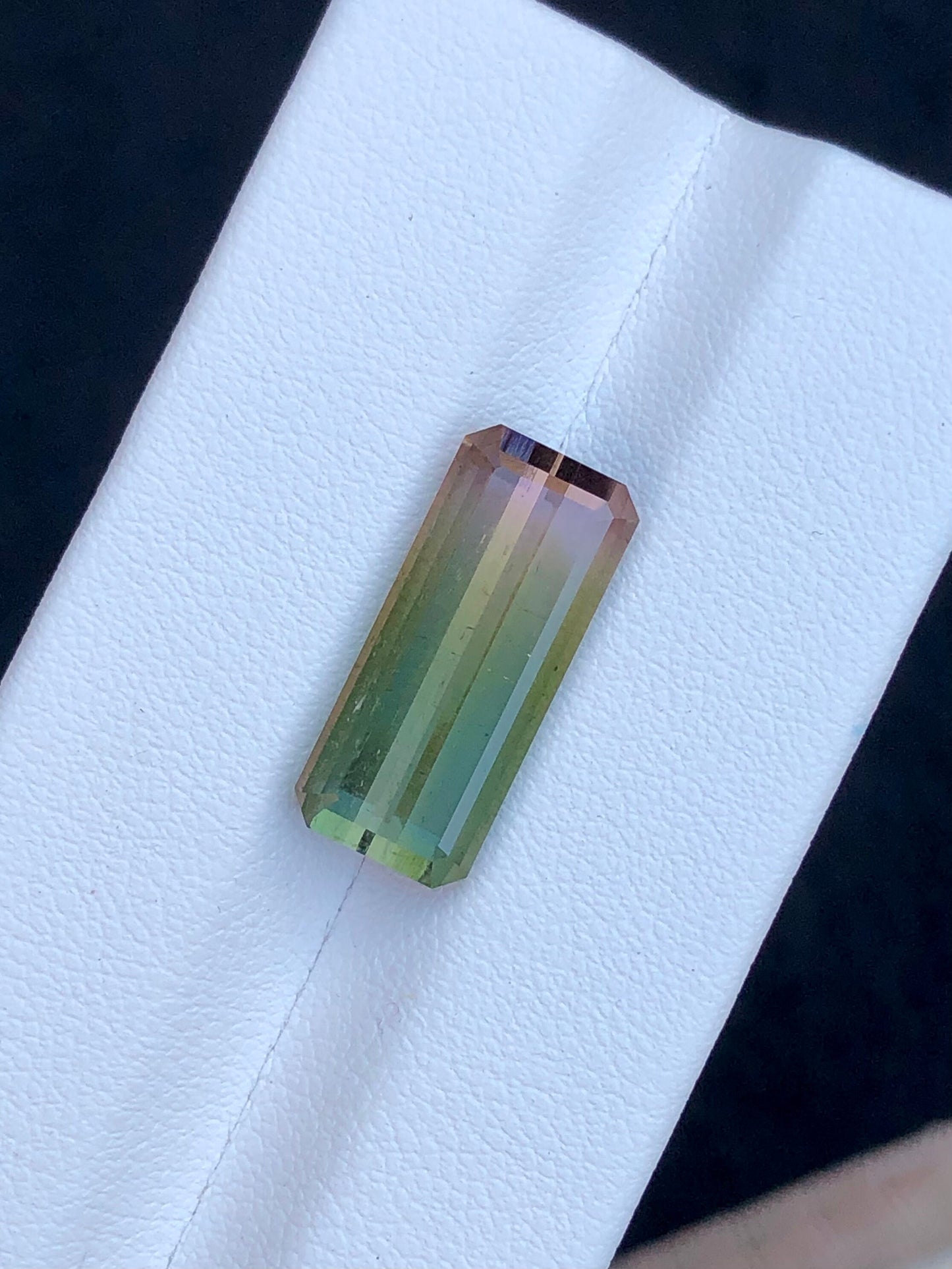 Bi colour tourmaline 9.30 carat